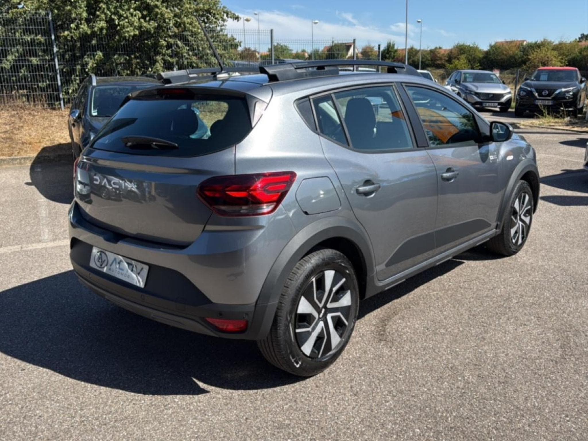 Dacia SANDERO 1.0 TCE 90 STEPWAY EXPRESSION (2025) - Photo 7