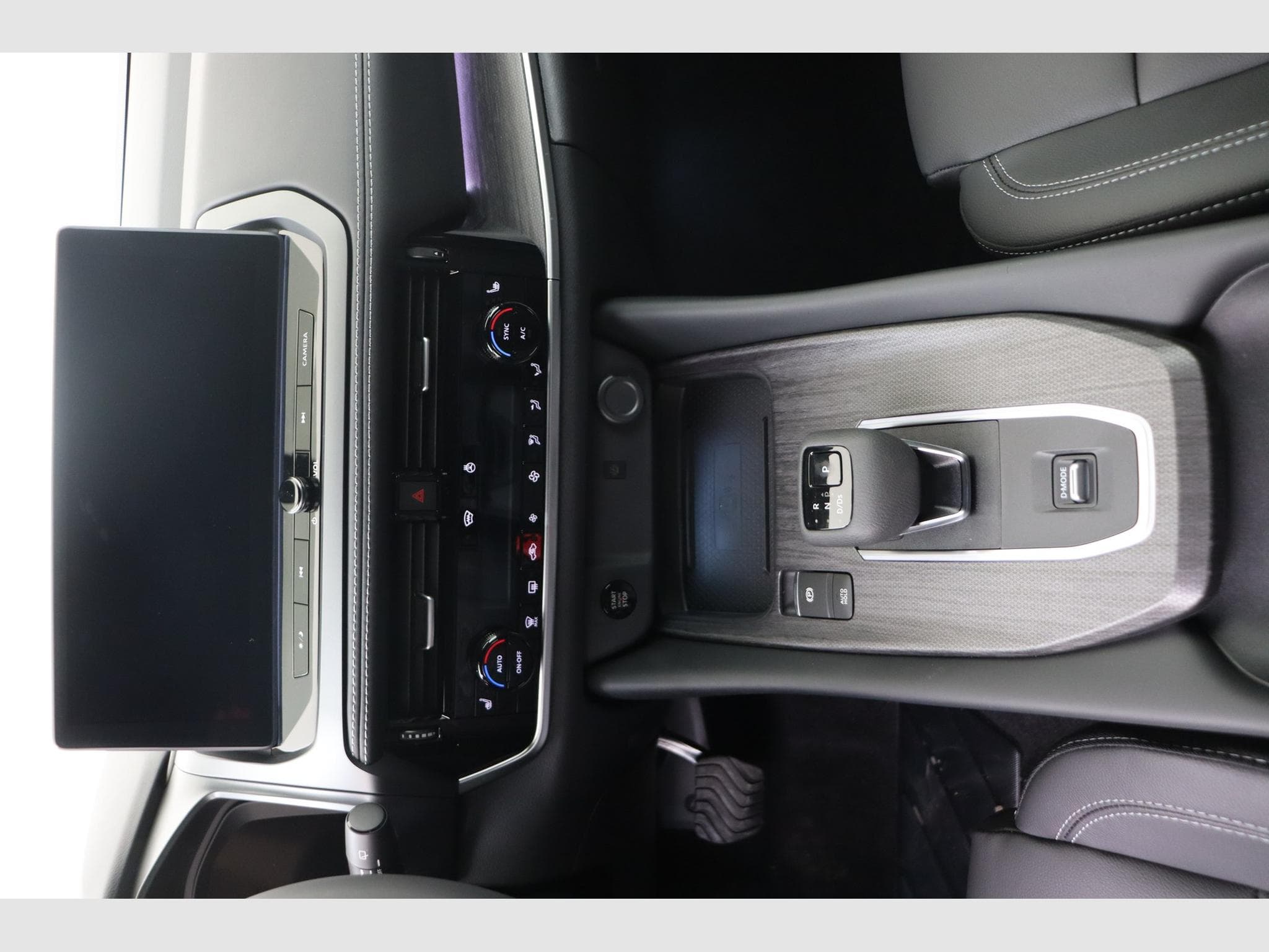 Nissan Qashqai Tekna + Bose (2025) - Photo 12