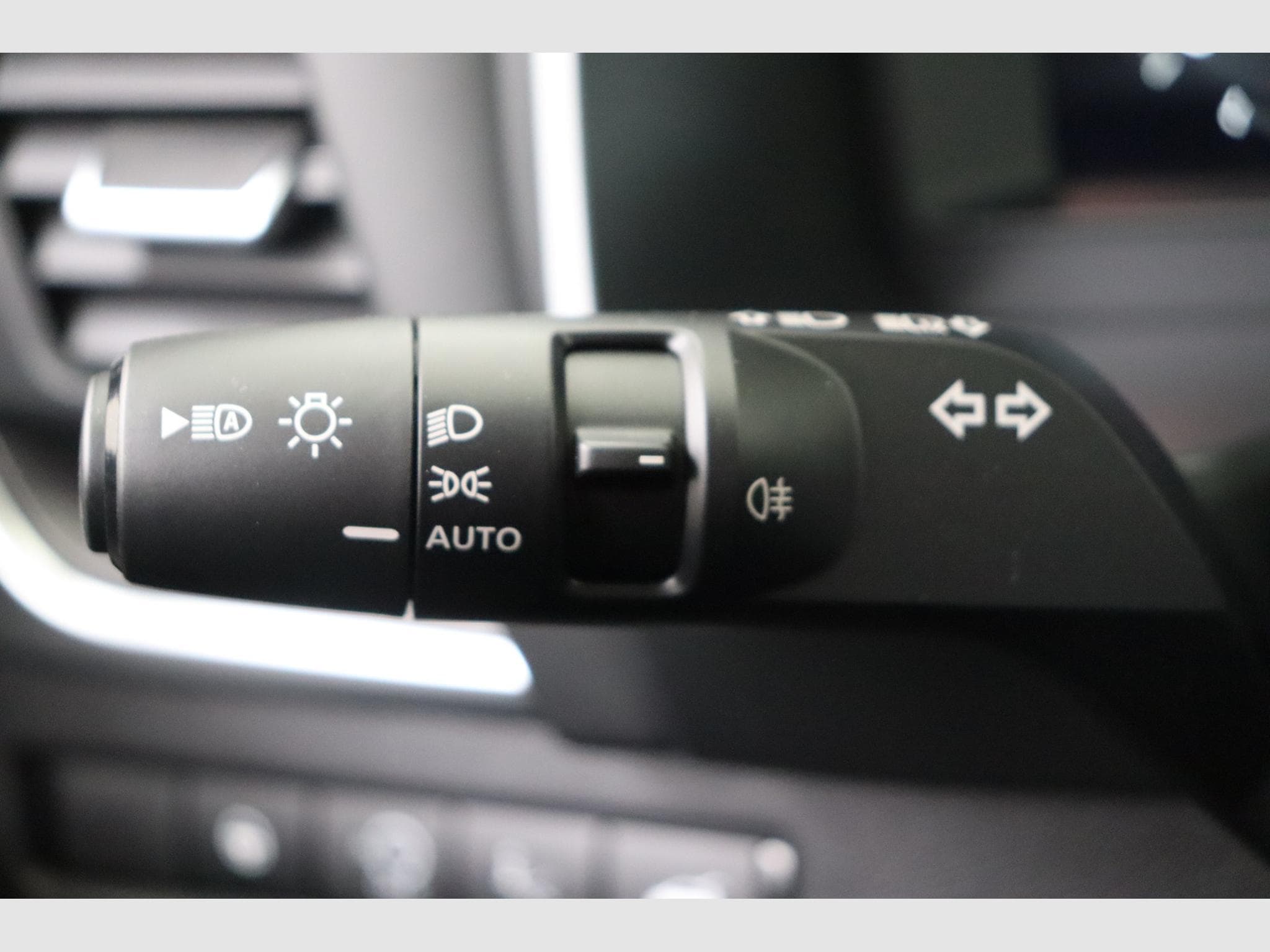 Nissan Qashqai Tekna + Bose (2025) - Photo 18