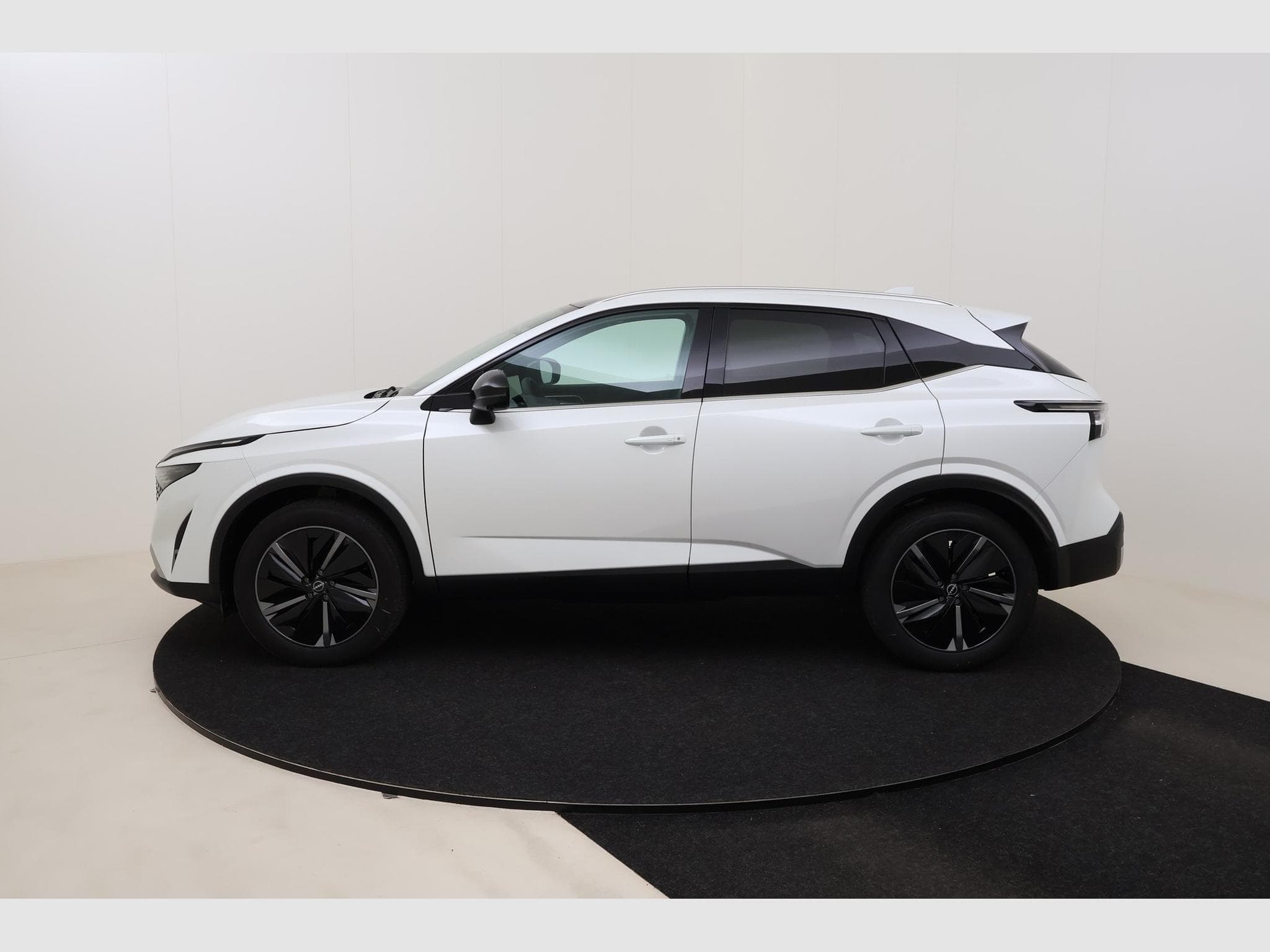 Nissan Qashqai Tekna + Bose (2025) - Photo 9