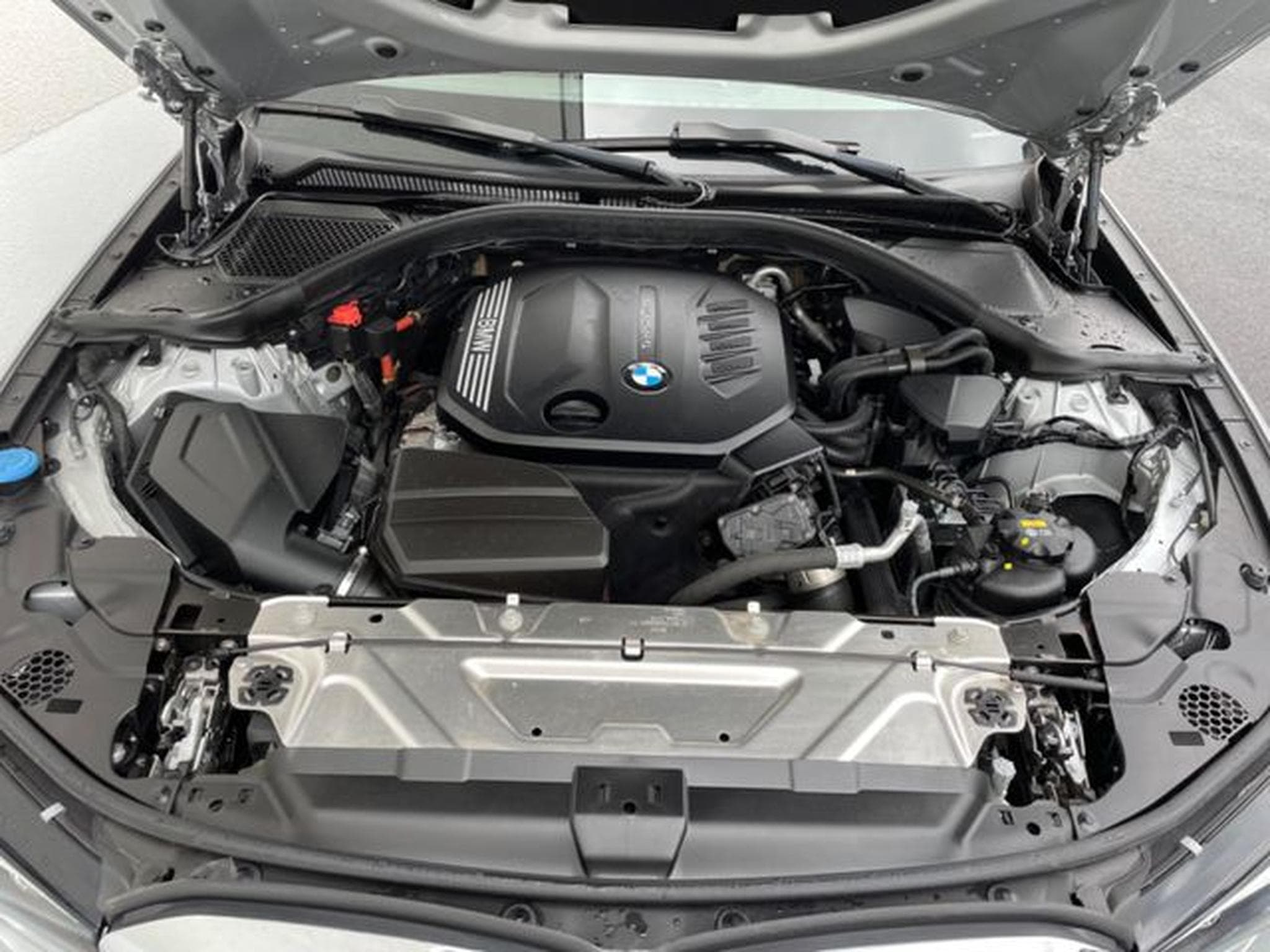 BMW 320 Baureihe 3 Lim. 320 d xDrive Advantage (2020) - Photo 11