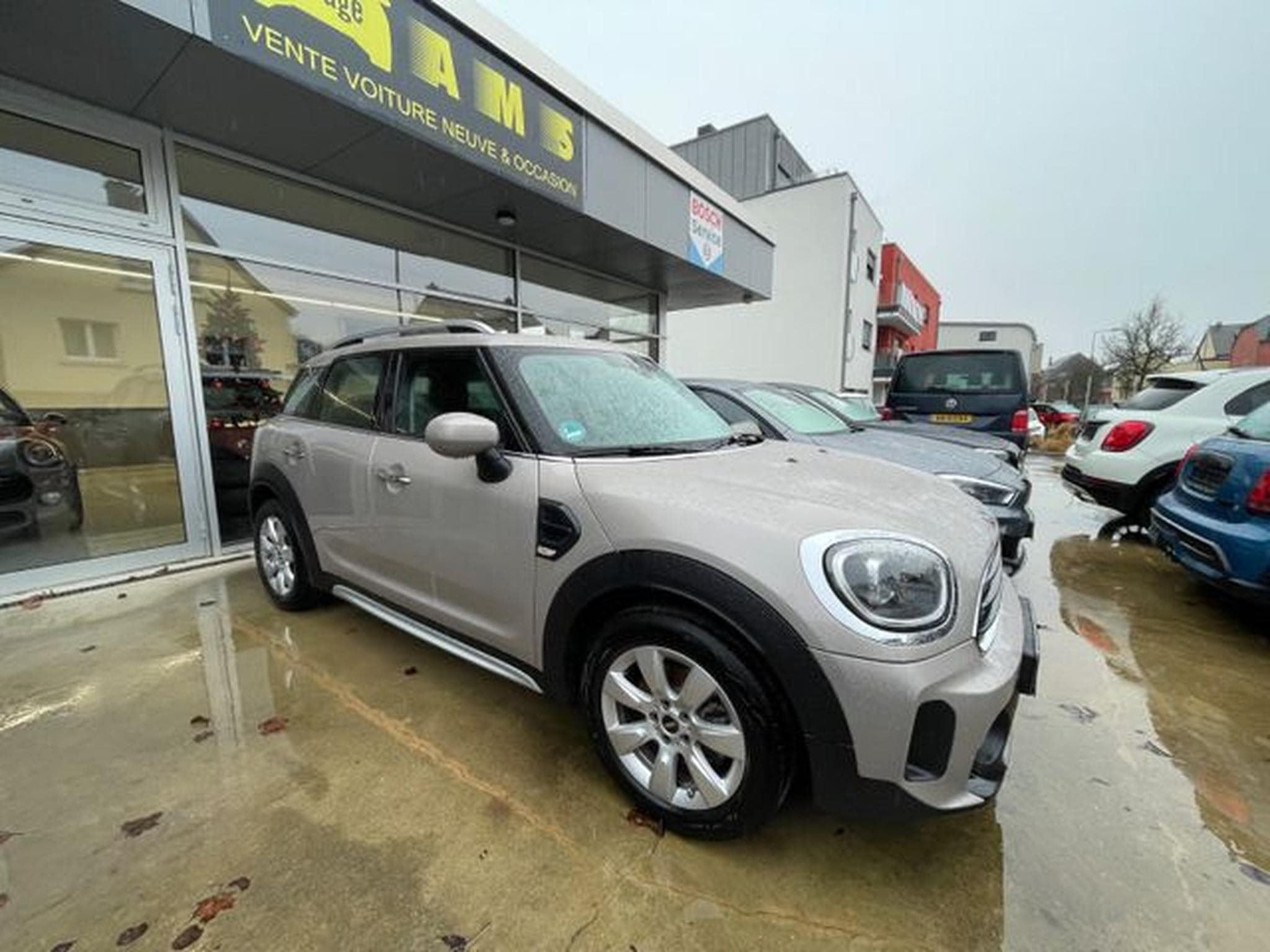 MINI Cooper COOPER_D Countryman Cooper D Classic Trim (2023) - Photo 1