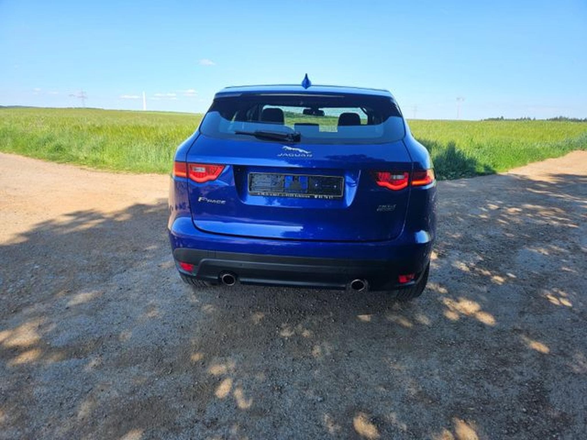 Jaguar F-Pace F-Pace F-PACE Prestige AWD (2018) - Photo 5