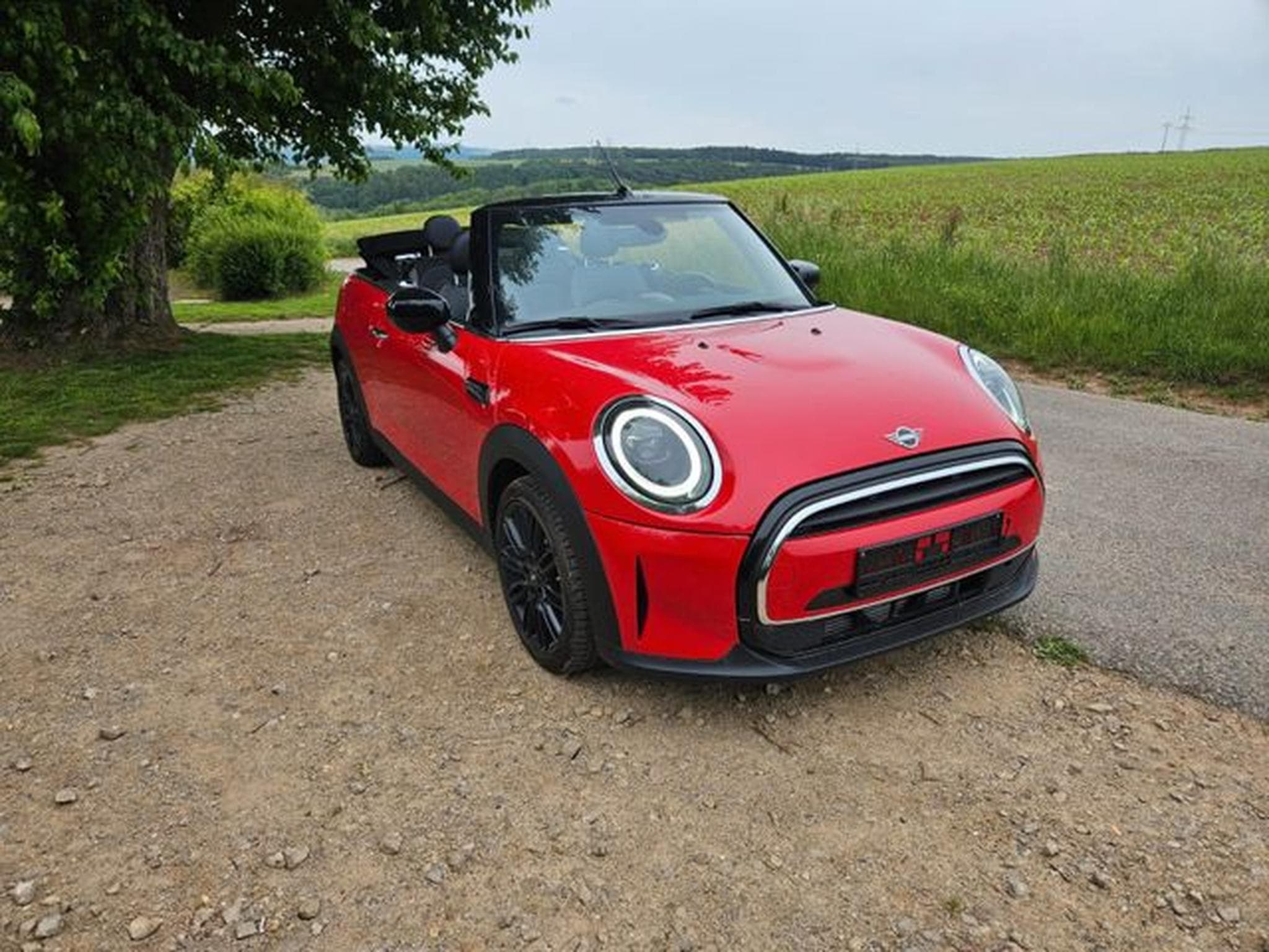 MINI Cooper COOPER Cabrio Cooper MINI Yours Trim (2022) - Photo 4