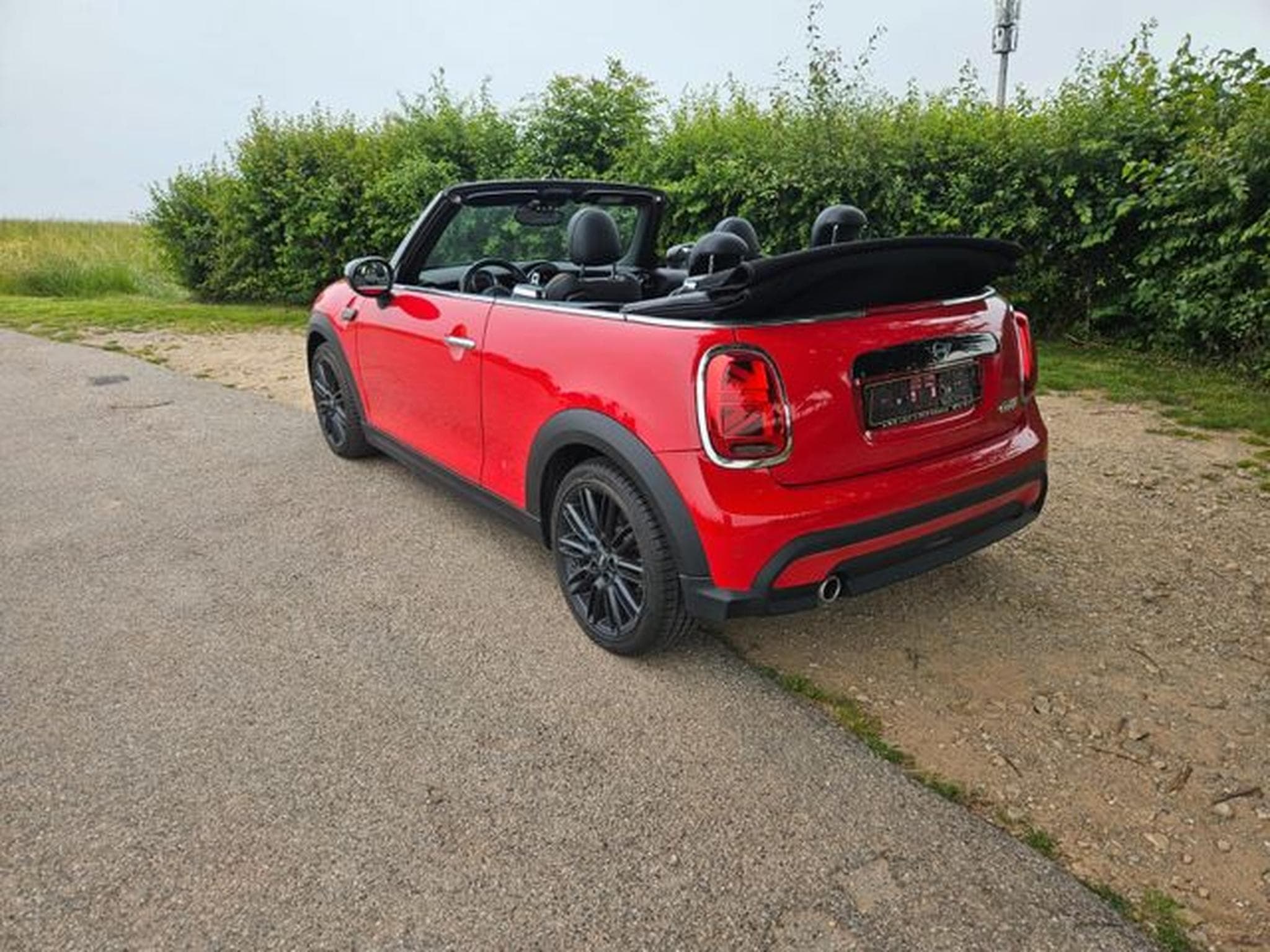 MINI Cooper COOPER Cabrio Cooper MINI Yours Trim (2022) - Photo 6