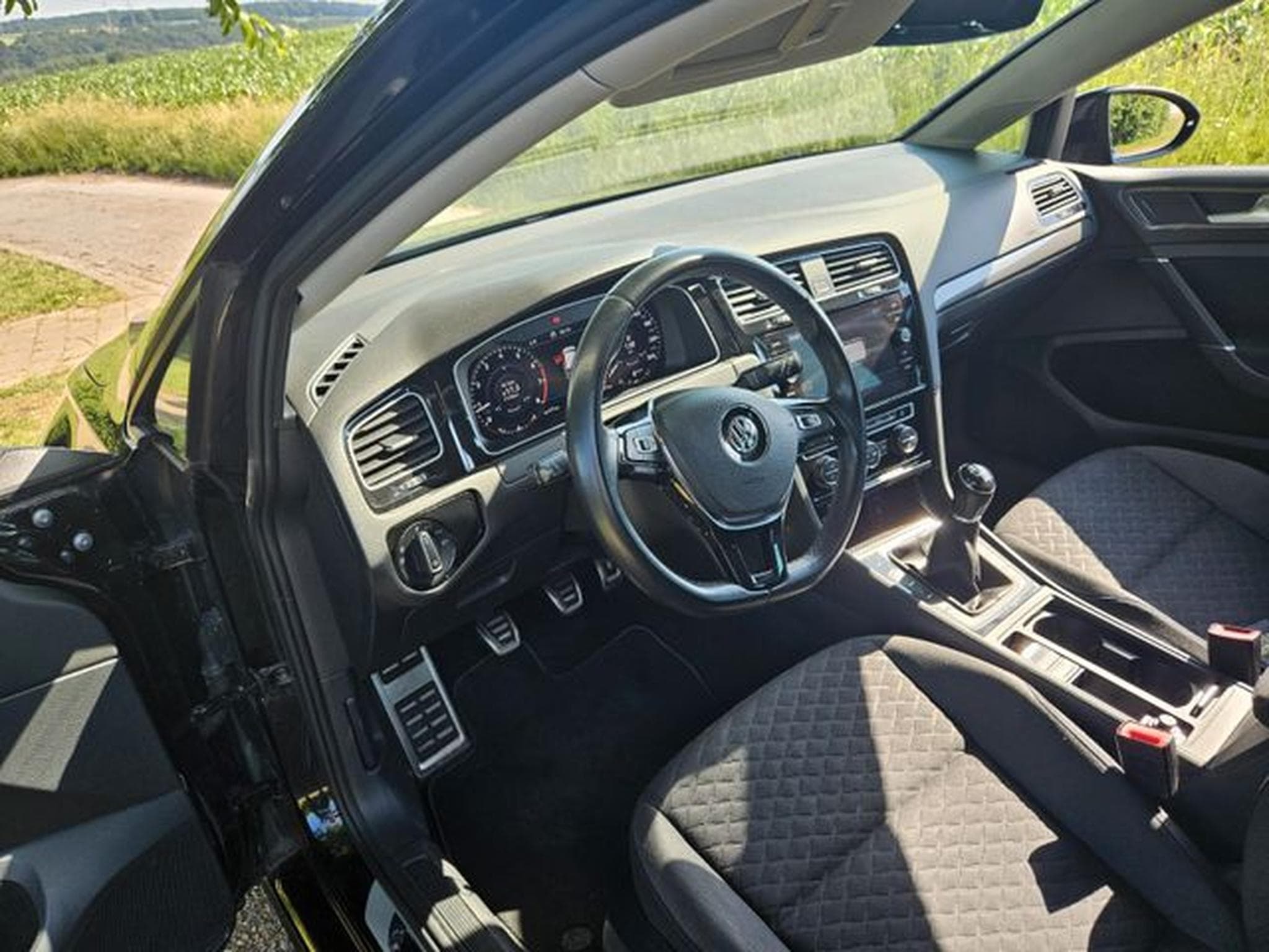 VW Golf Golf VII Lim. Join Start-Stopp (2018) - Photo 7