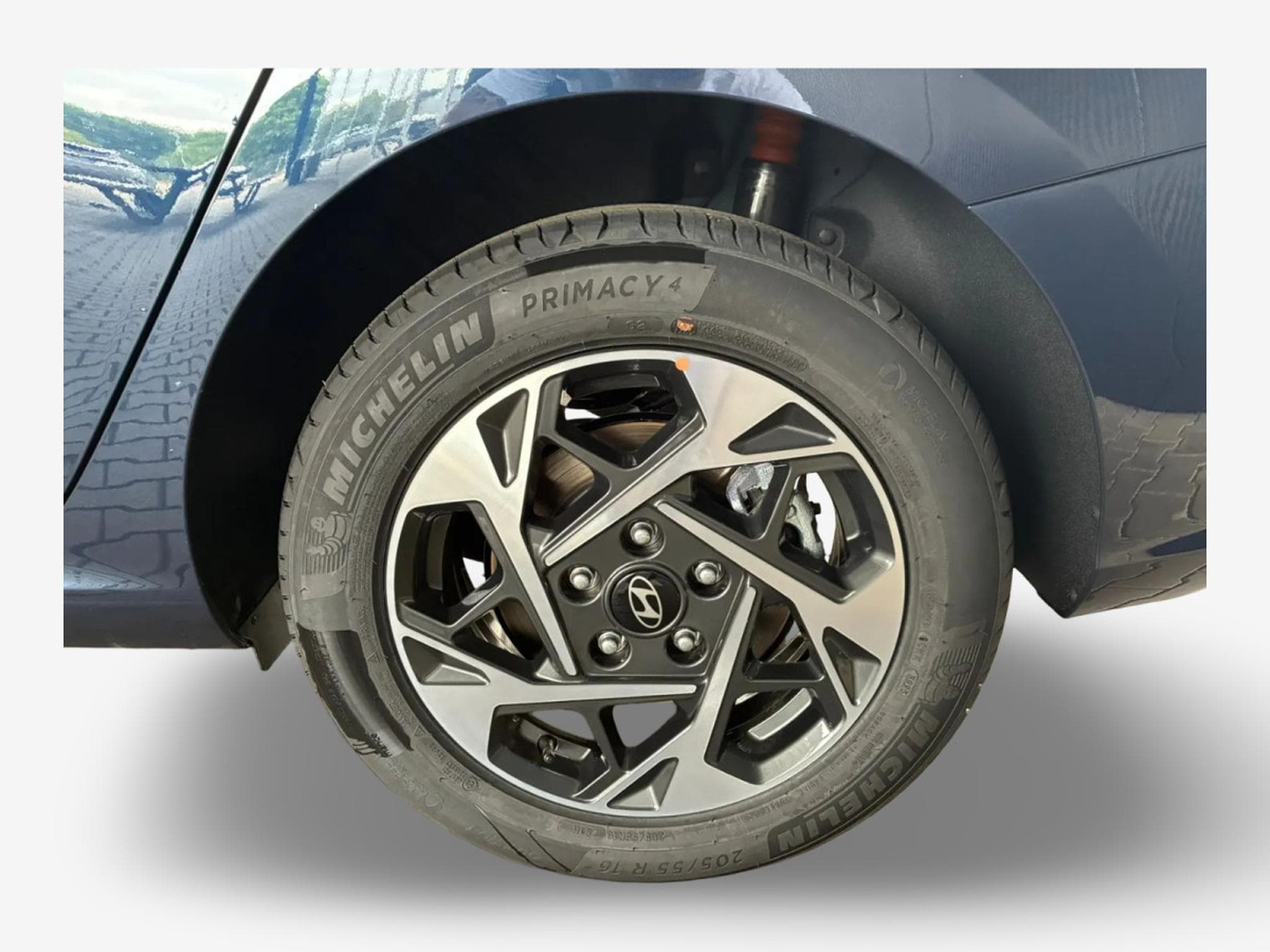 Hyundai i30 1.5 GDI 97 Comfort (2025) - Photo 5