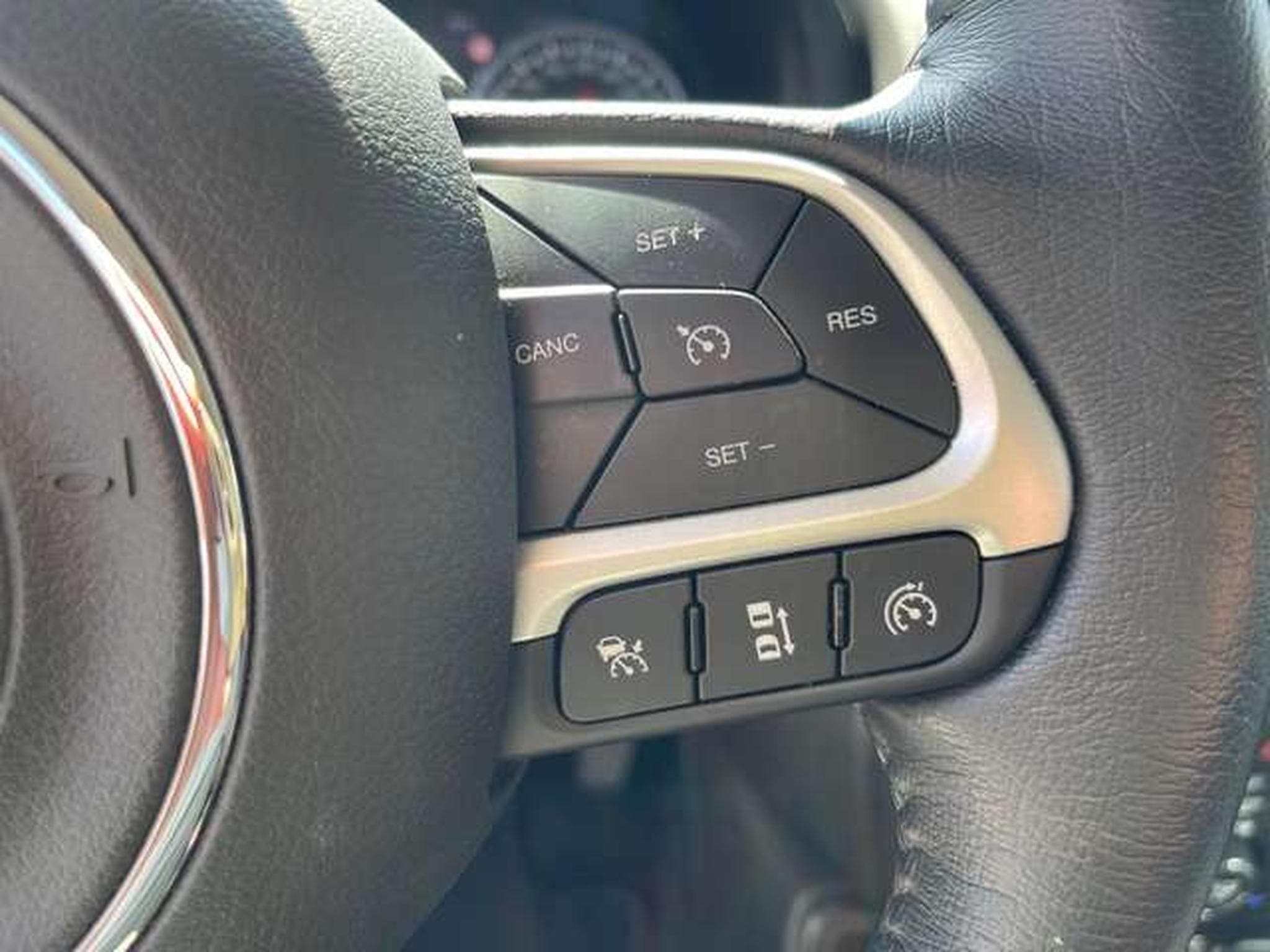 Jeep Renegade Renegade 1.5 GSE -GARANTIE JUSQU'A 36 MOIS- (2023) - Foto 16