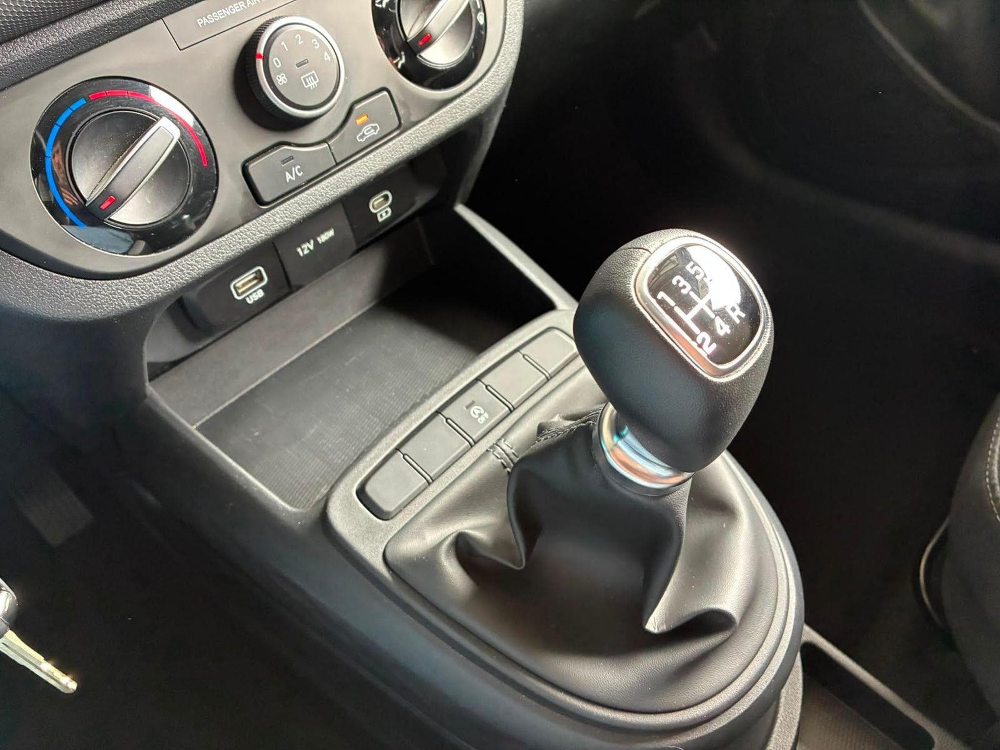 Hyundai i10 Comfort (2025) - Photo 20