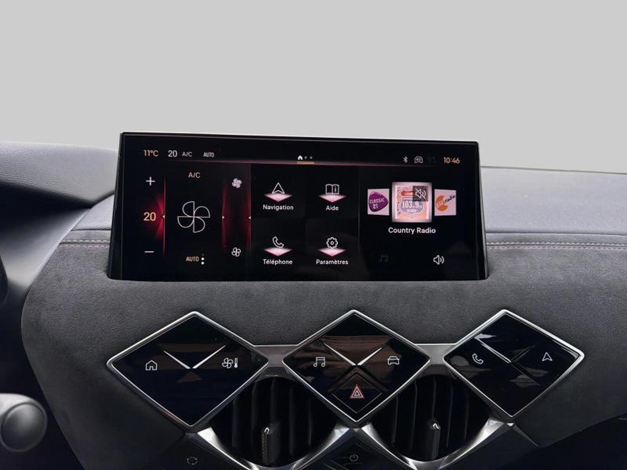 DS Automobiles DS3 PERFOMANCE LINE + (2024) - Foto 17