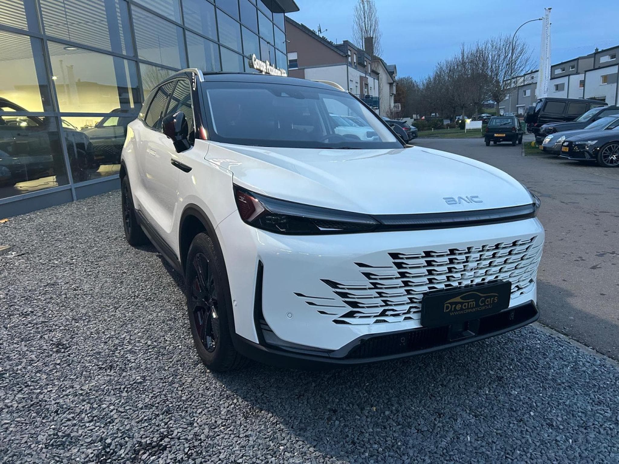Baic X75 1.5 TURBO AUTO FULL OPTIONS (2026) - Foto 5