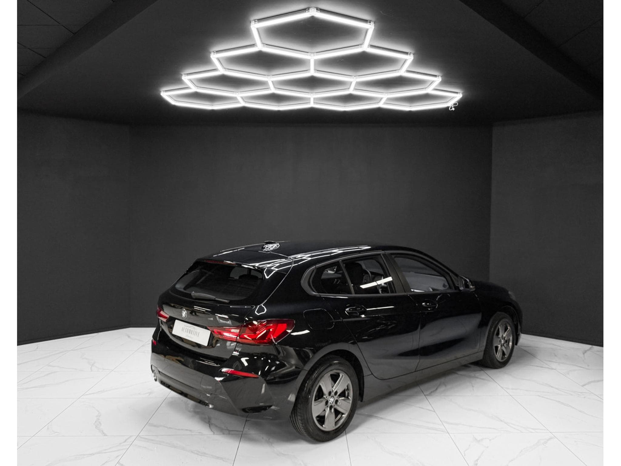 BMW 116 D / Business / CarPlay / 1. Hand (2021) - Photo 5