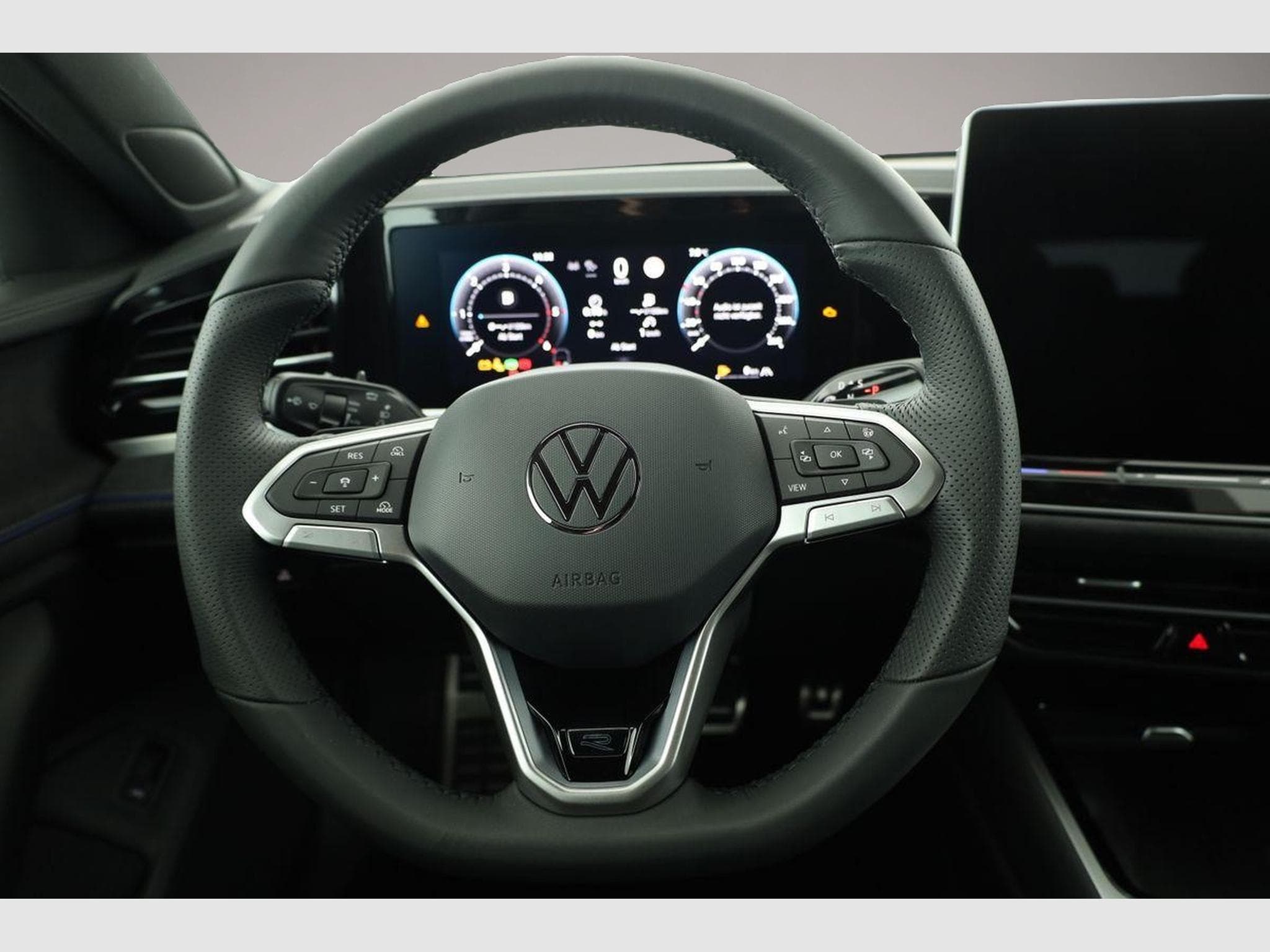 VW Passat (2026) - Foto 6