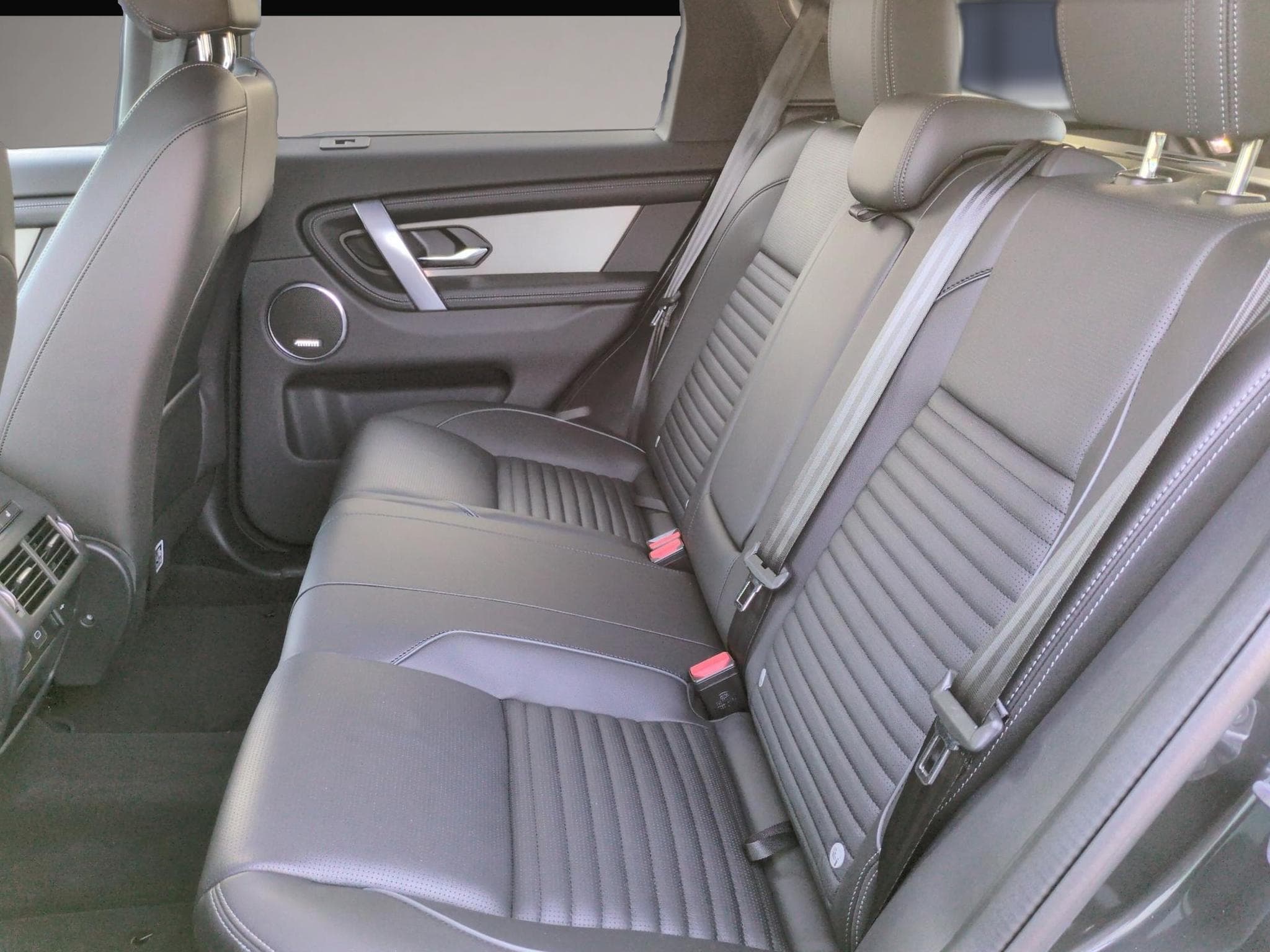 Land-Rover Discovery Sport (2026) - Foto 6