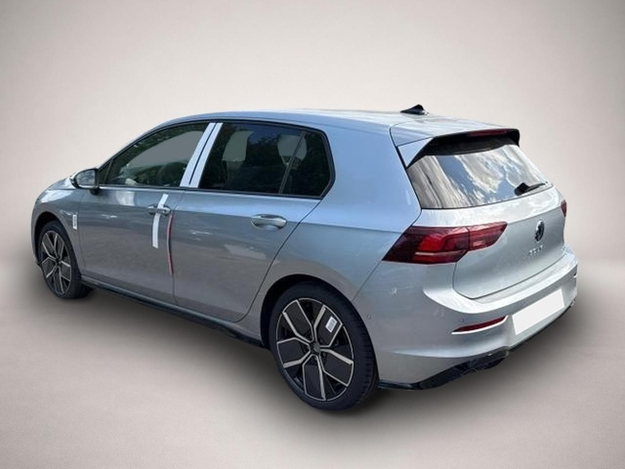 VW Golf (2026) - Photo 3