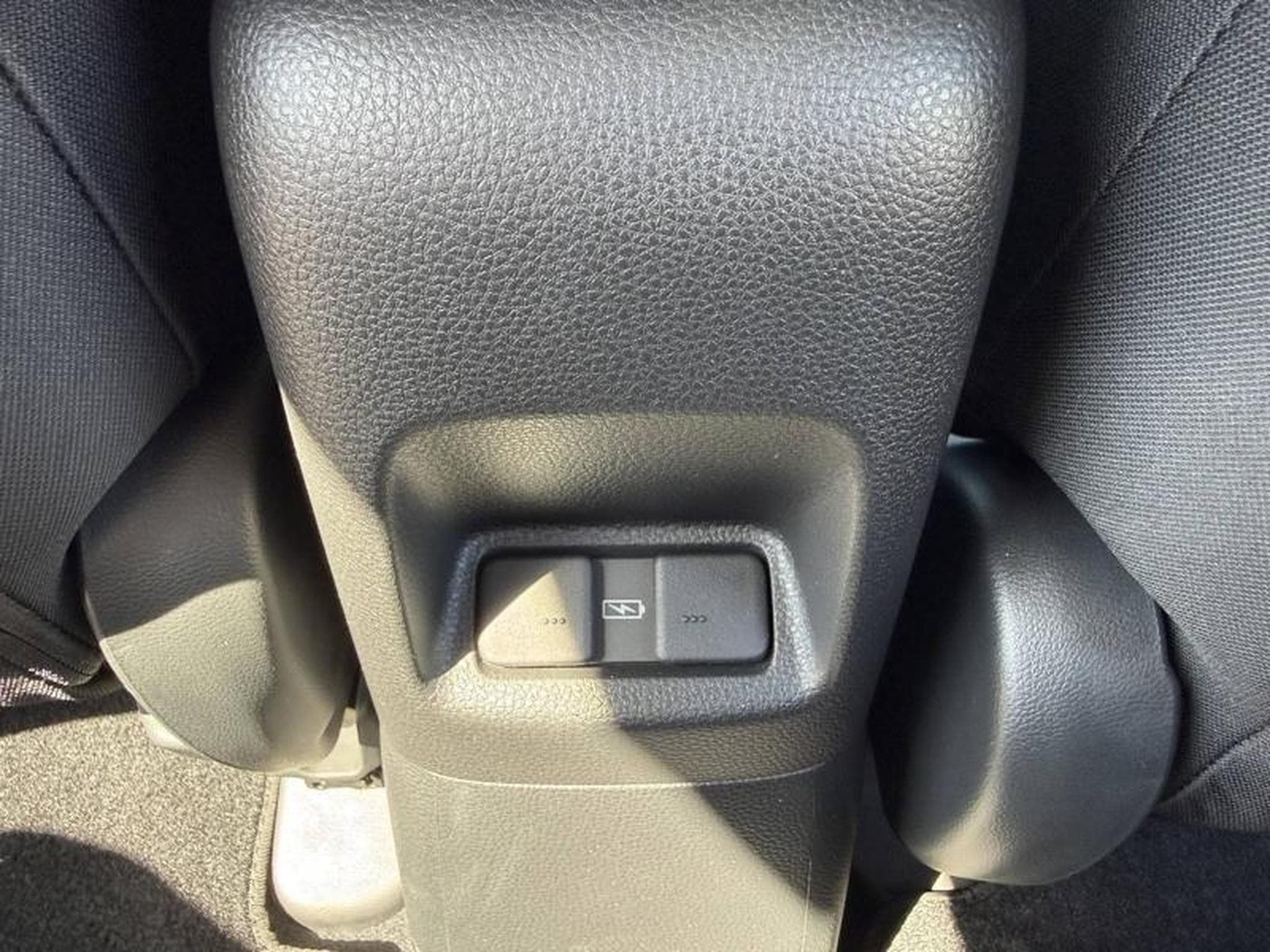 Honda Jazz Crosstar 1.5 i-MMD 122ch e:HEV Advance MY26 (2026) - Photo 17