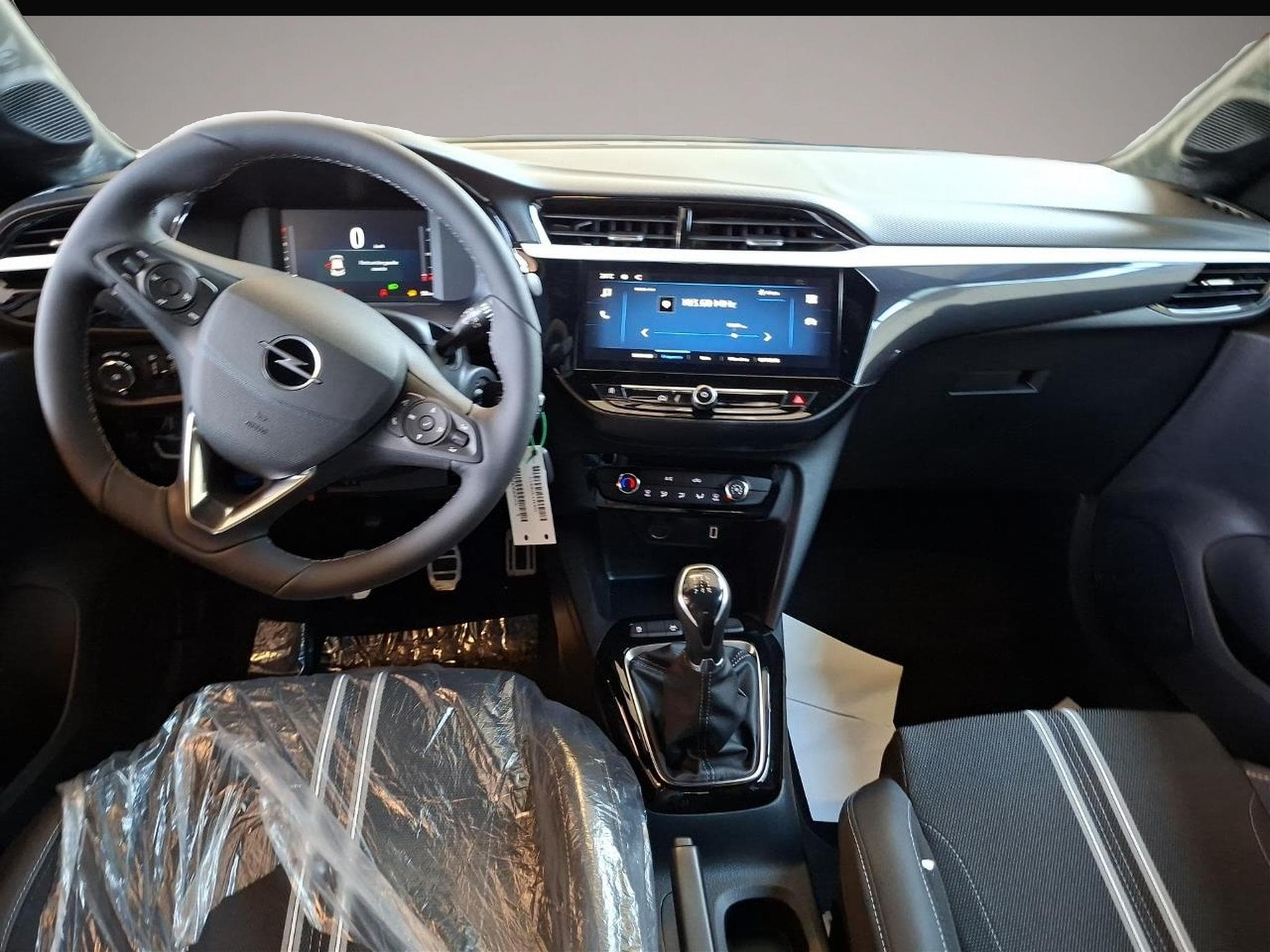 Opel Corsa (2023) - Photo 5