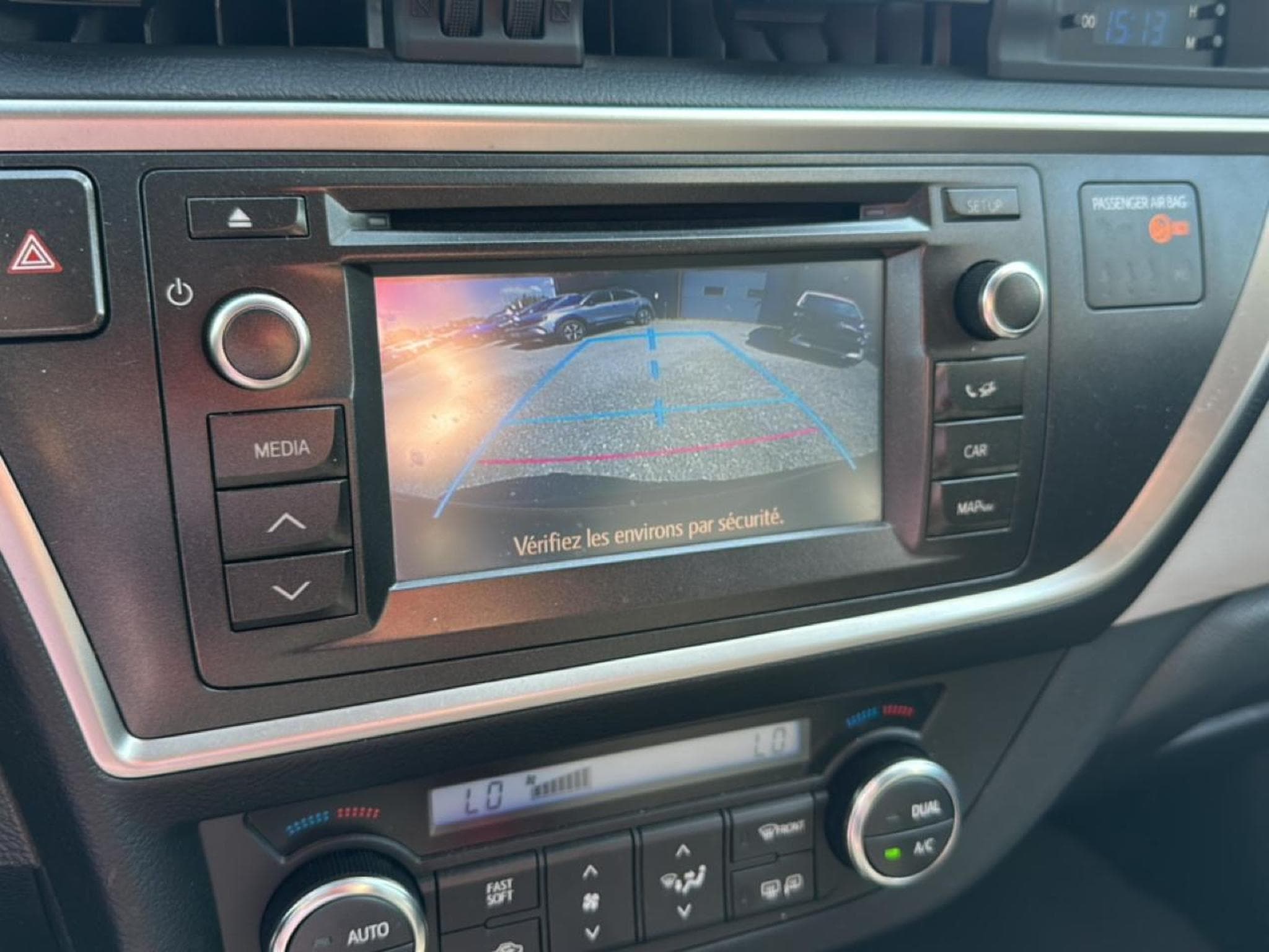 Toyota AURIS HSD 136H STYLE (2015) - Photo 19