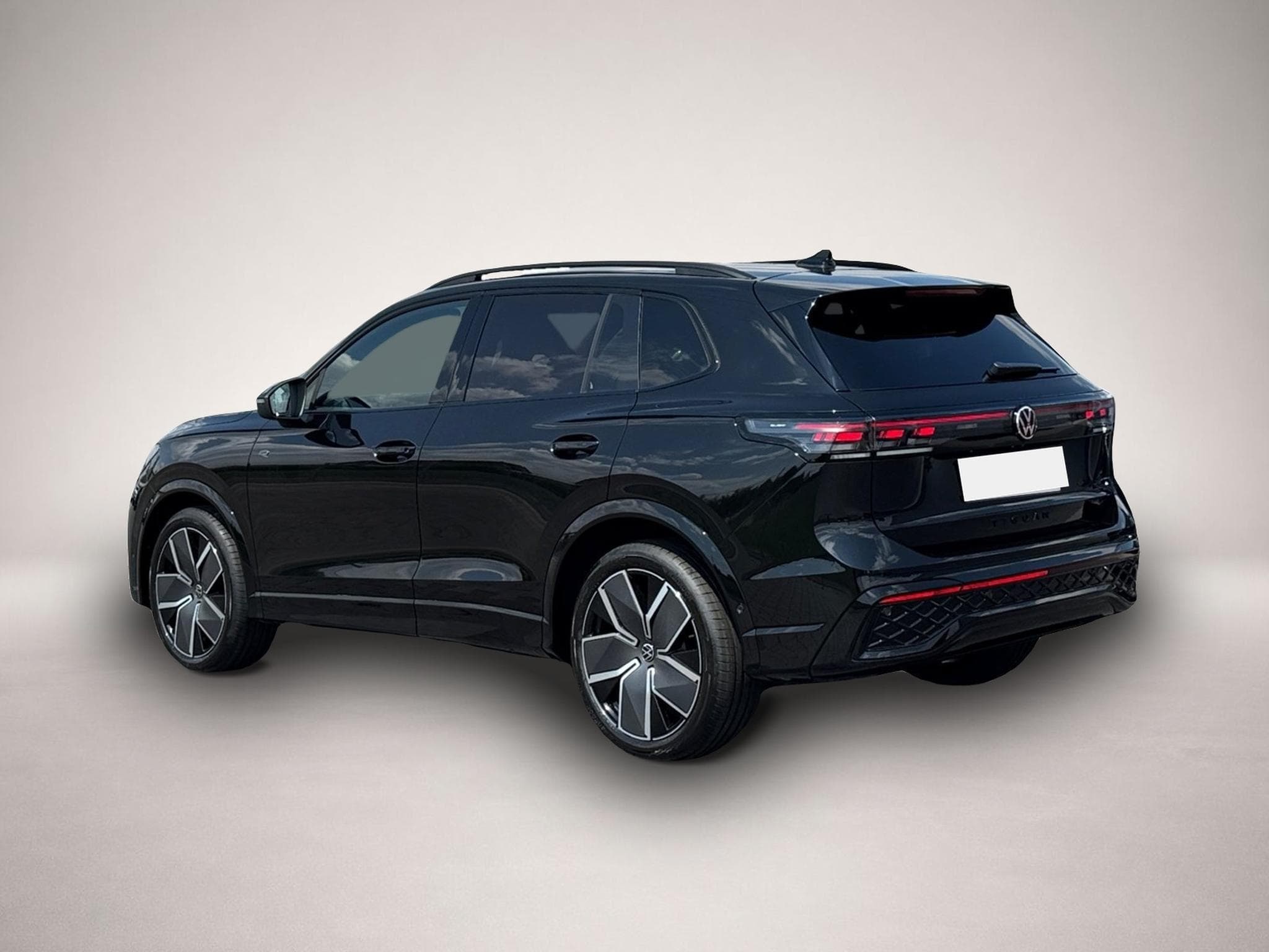VW Tiguan (2025) - Photo 4