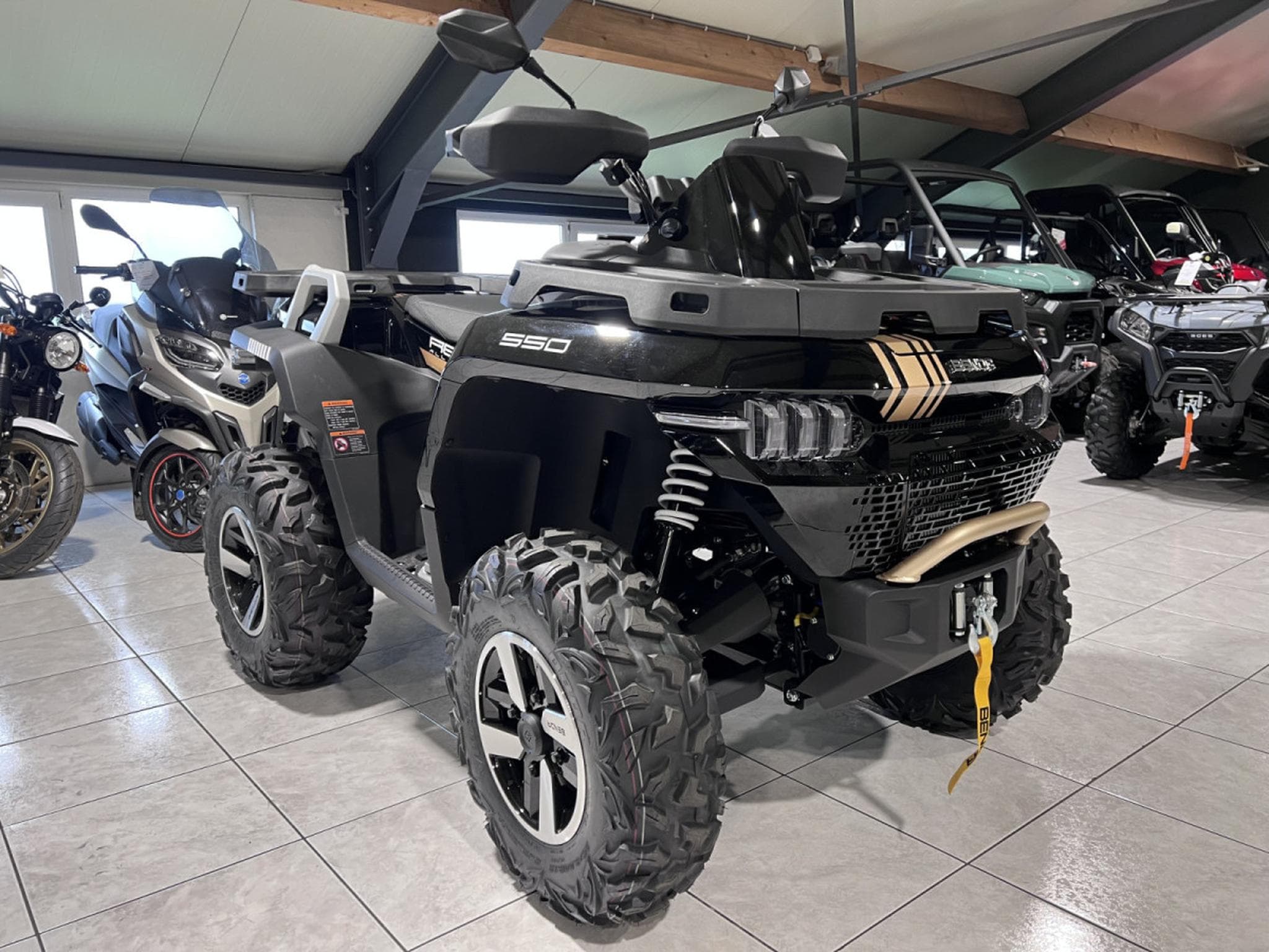 Benda Redstone 550 FIRST (2026) - Foto 5