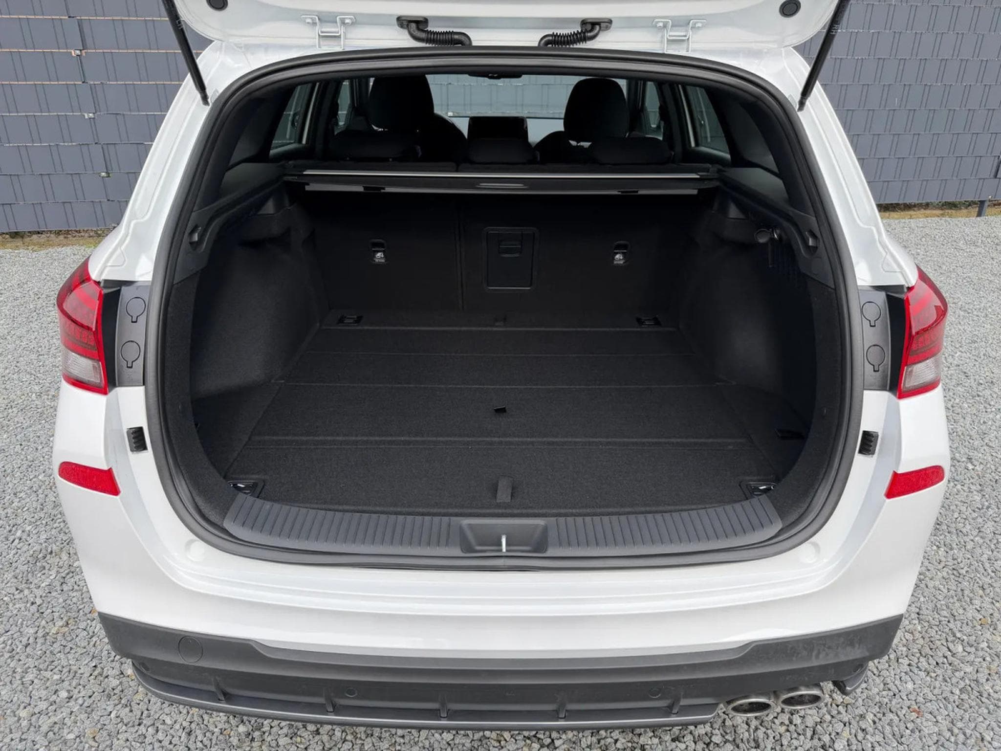 Hyundai i30 1.5 T-GDI 150 DCT N-Line (2026) - Photo 20