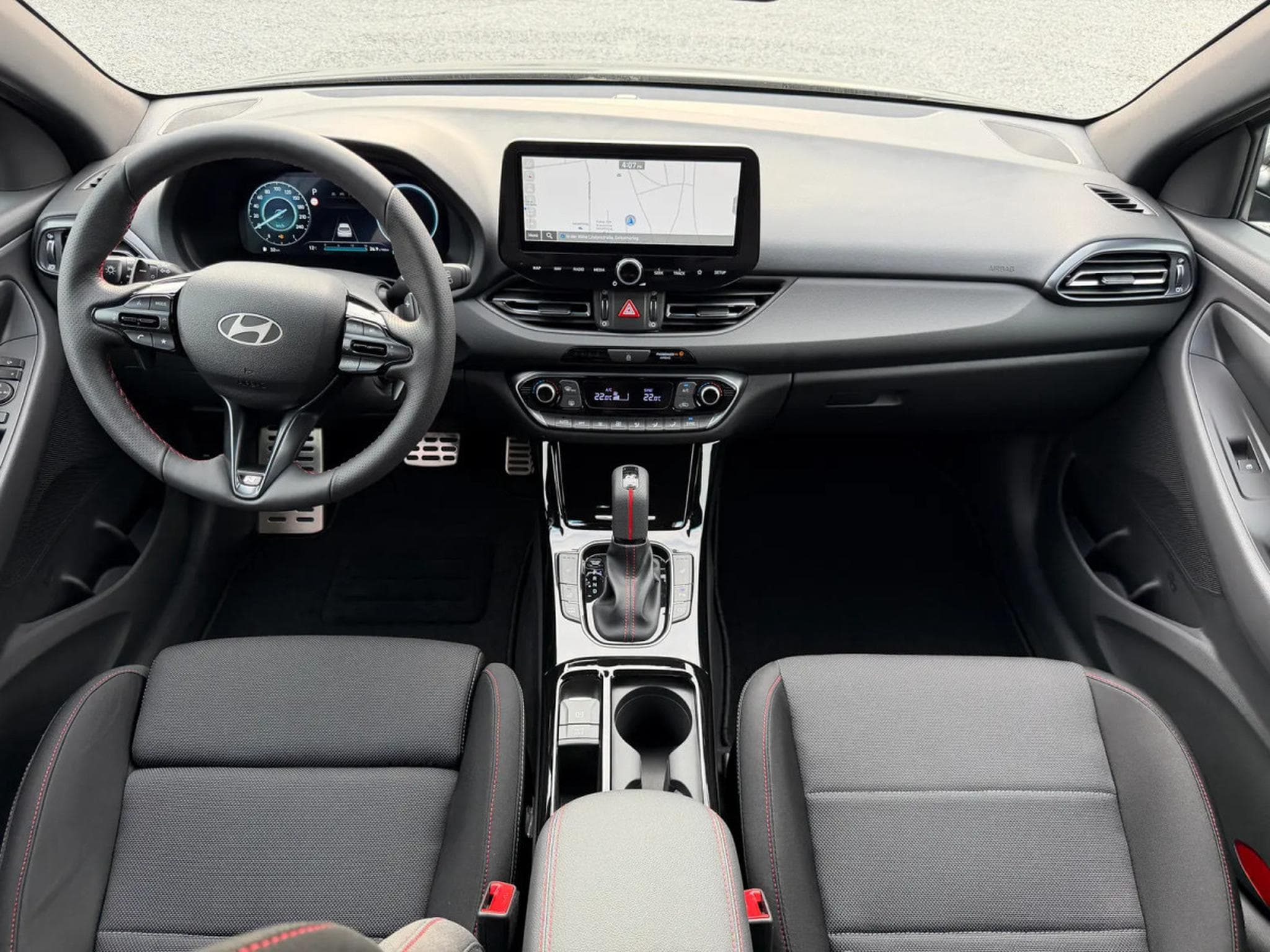 Hyundai i30 1.5 T-GDI 150 DCT N-Line (2026) - Photo 10