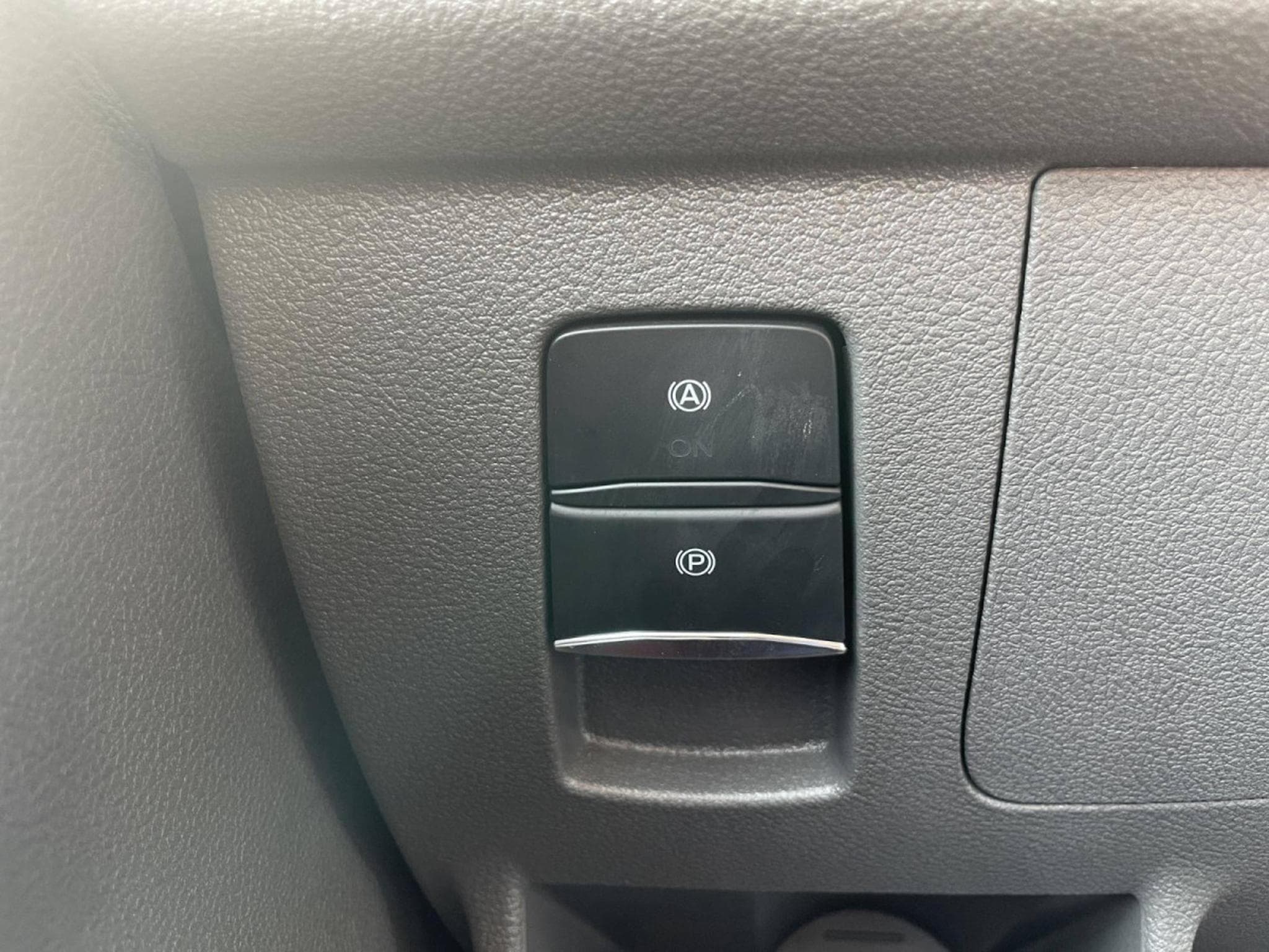 Ford Transit 2.0 TDCi 150 Auto Kombi (2026) - Photo 15