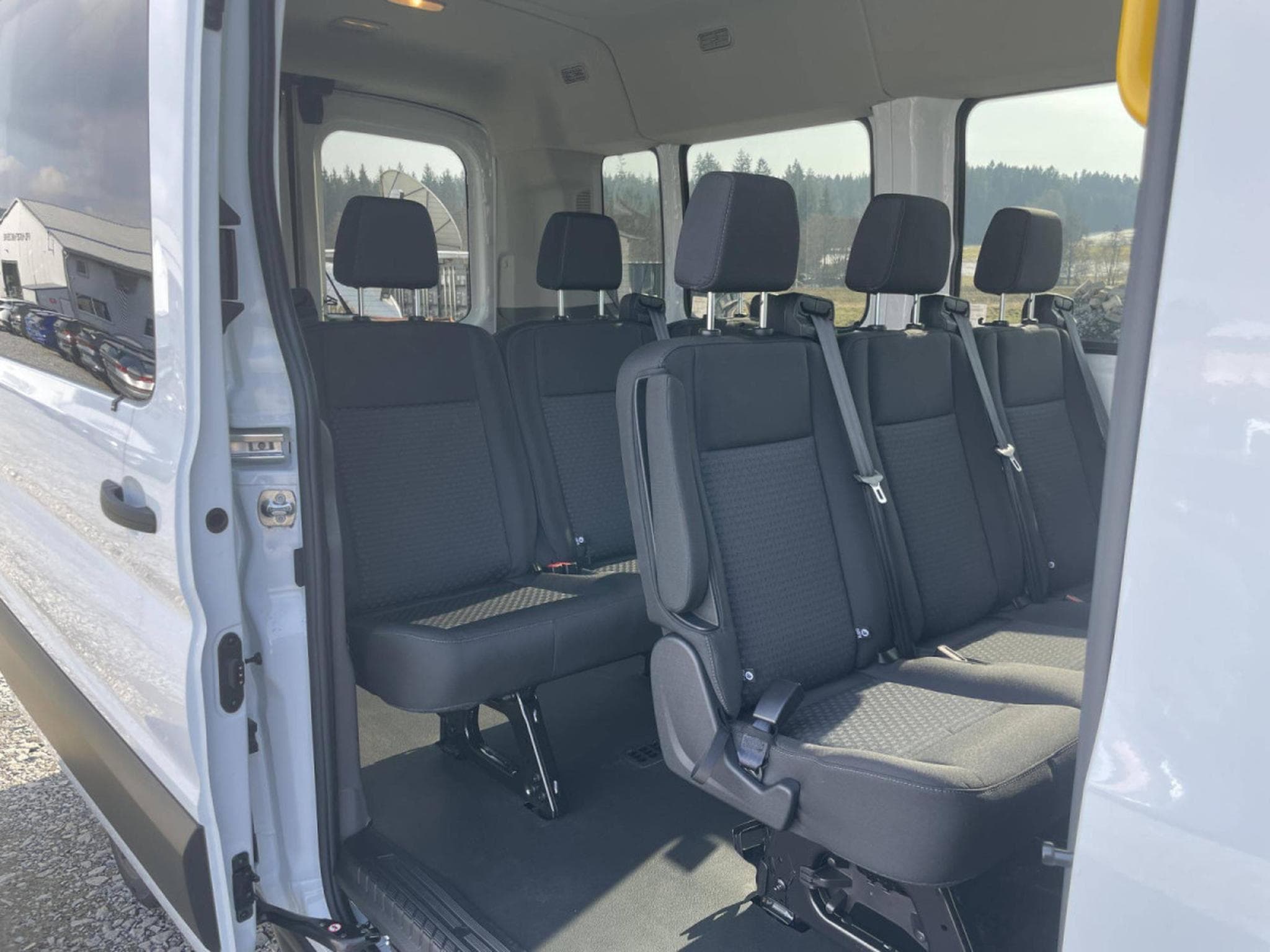 Ford Transit 2.0 TDCi 150 Auto Kombi (2026) - Photo 9