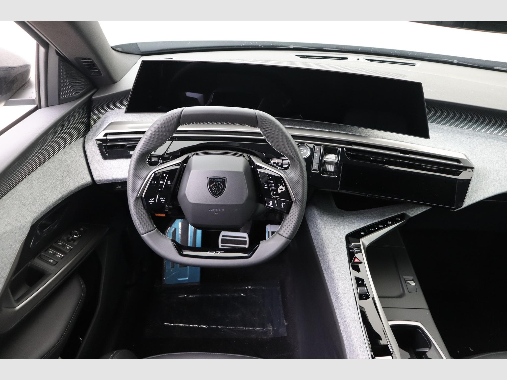 Peugeot 5008 GT (2026) - Photo 11