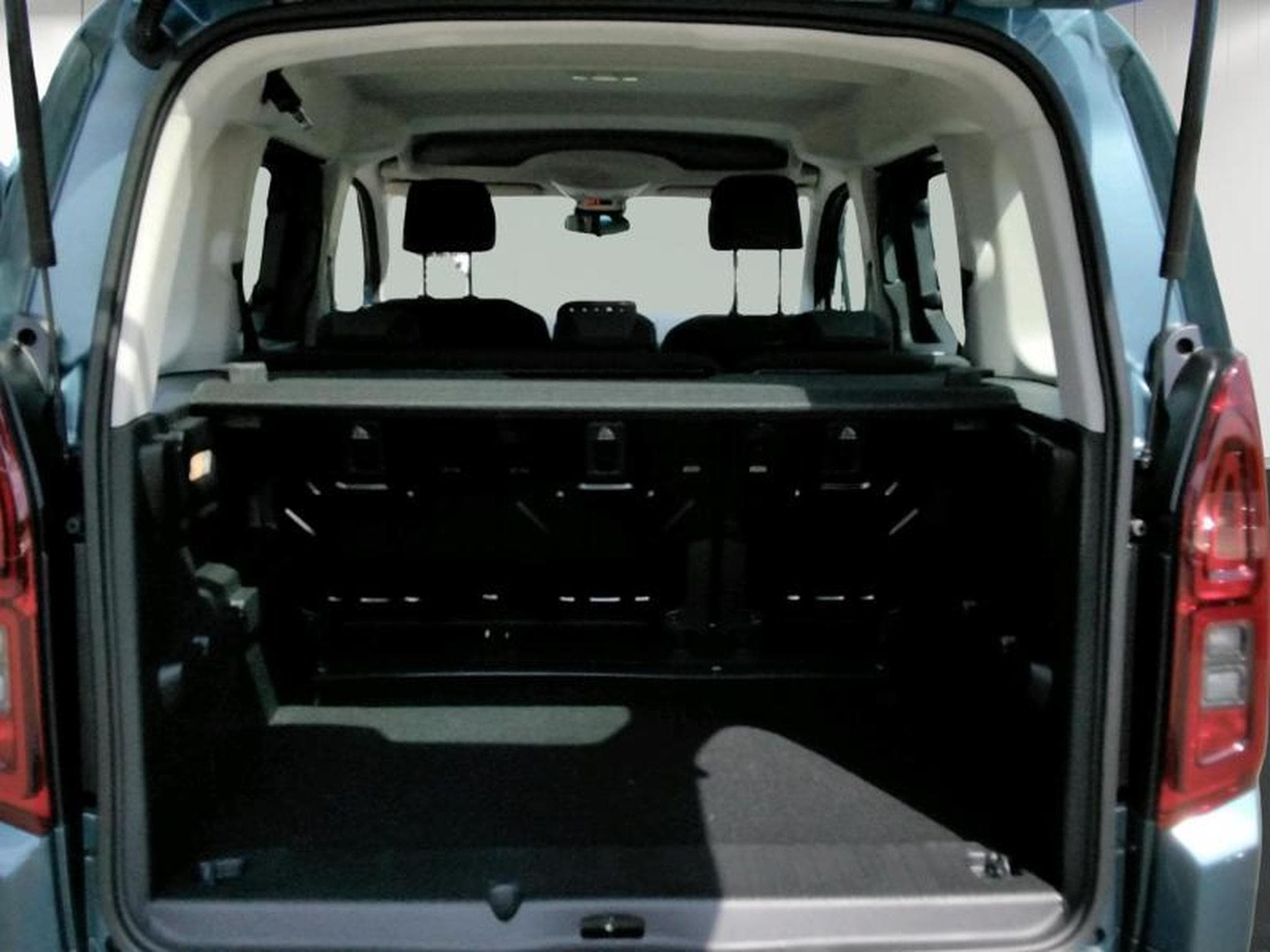 Opel Combo Life E Edition (2026) - Photo 20