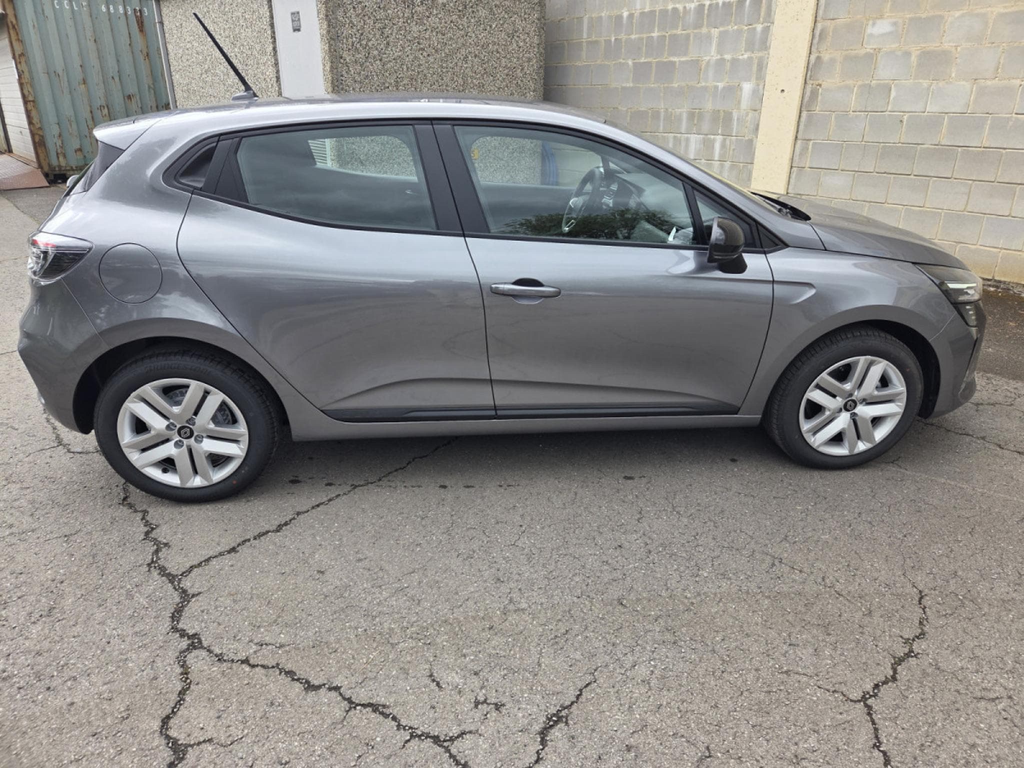 Renault Clio 1.5 Dci 100 CV Evolution Edition  (Véhicule Neuf 0 Kms) (2026) - Foto 14