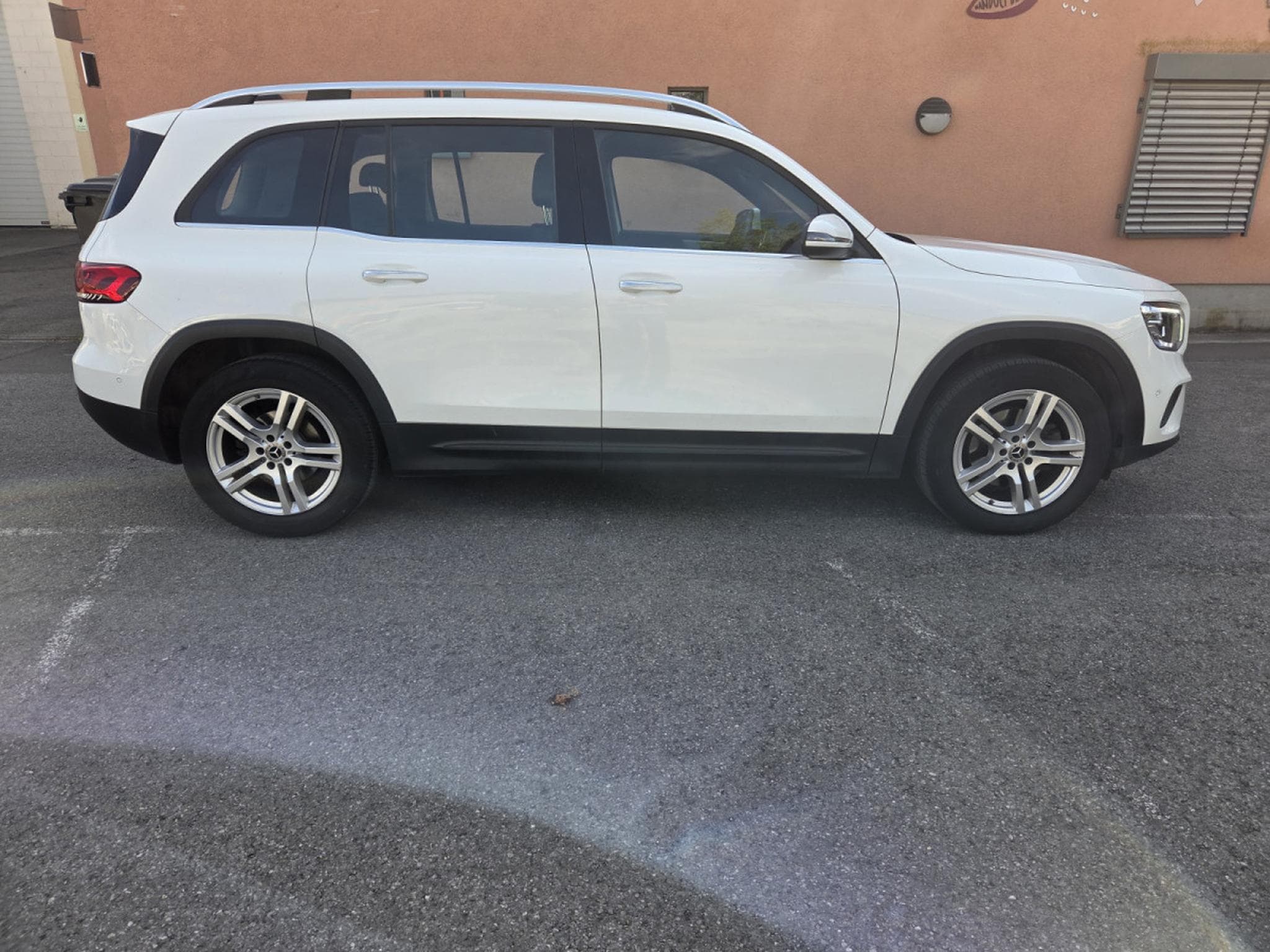 Mercedes GLB 200 4 Matic 163 CV 8G-DCT (Garantie 12 Mois) (2021) - Foto 8