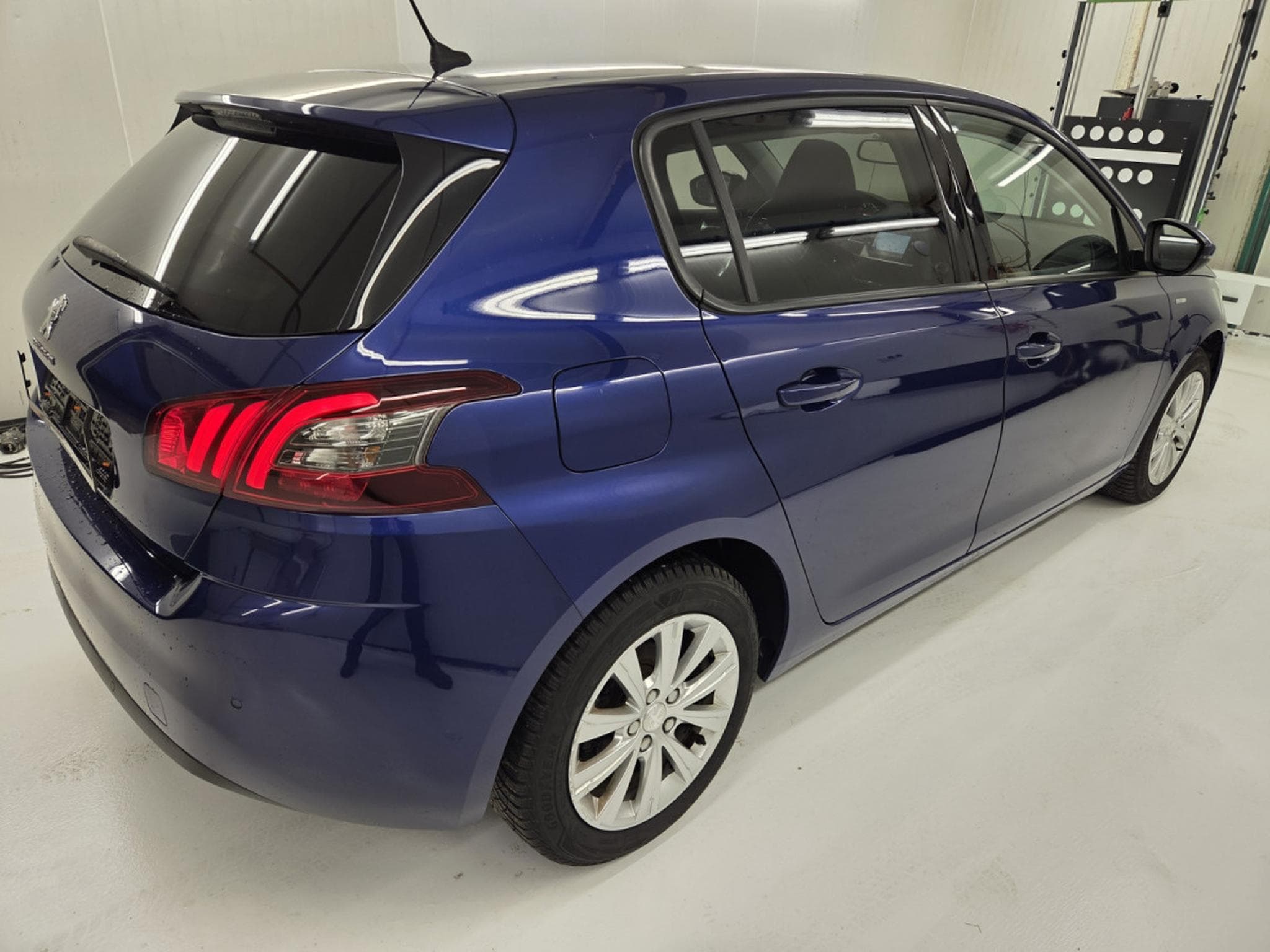 Peugeot 308 1.2  Style Edition 110 CV Garantie 12 Mois (2020) - Foto 7