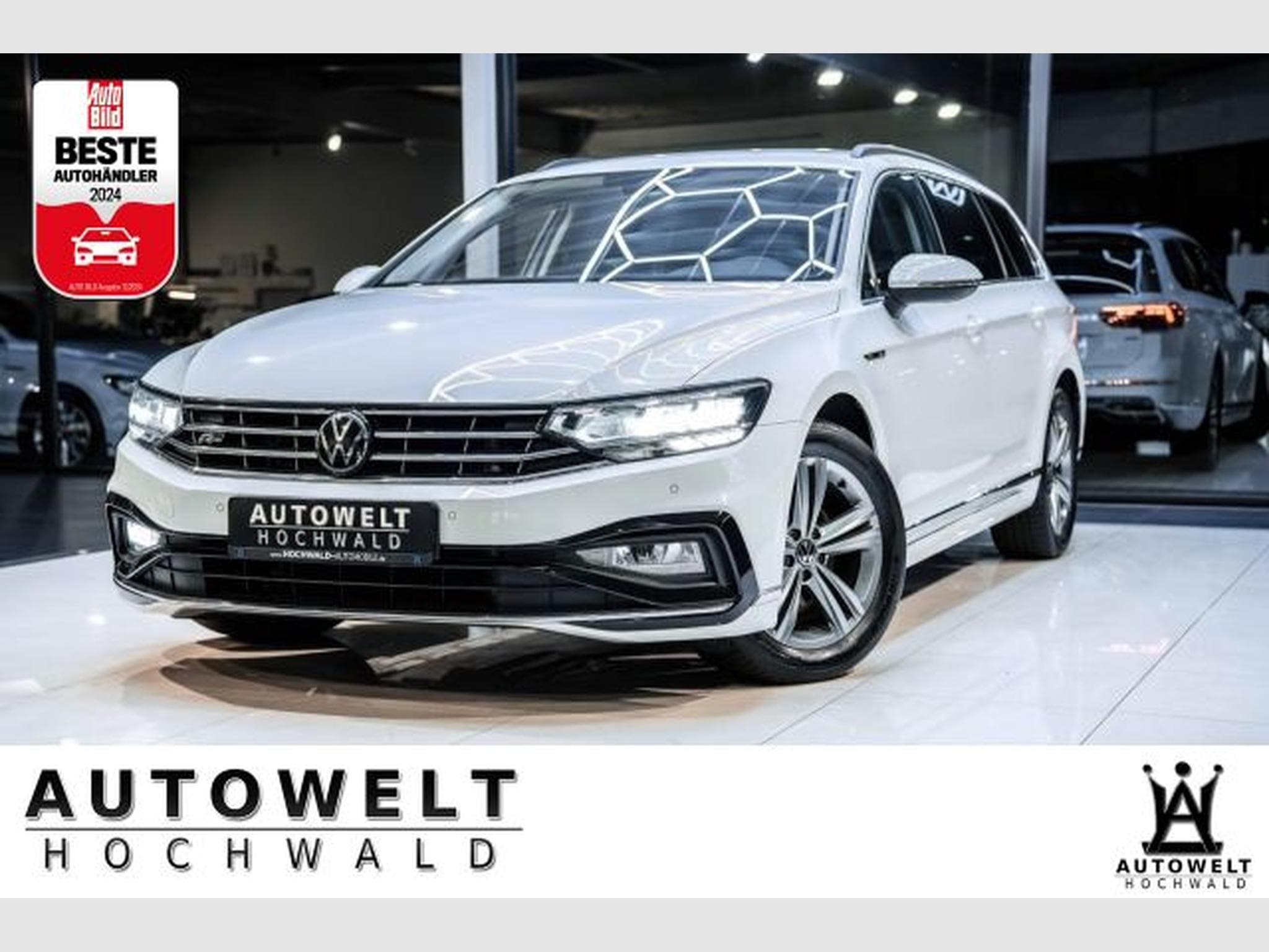 VW Passat Passat 2.0 TDI DSG R-Line NAVI LED RFK AHK SHZG (2023) - Foto 1