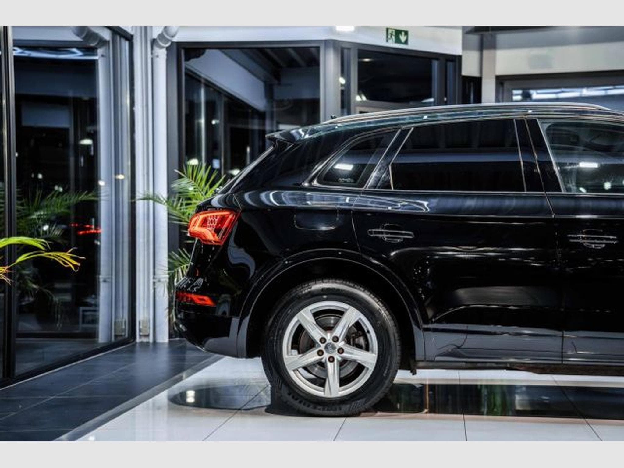 Audi Q5 Q5 40 TDI quattro S-tronic NAVI LED AHK Tempo. (2019) - Photo 8