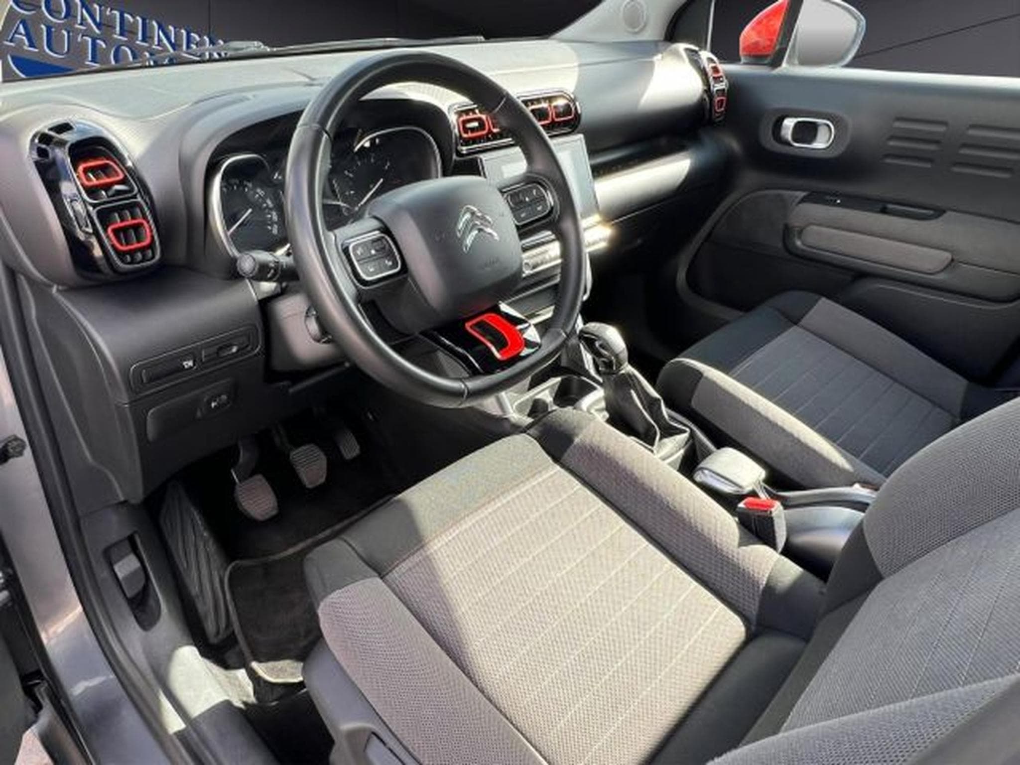 Citroën C3 Aircross C3 Aircross Feel KLIMA,NAVI,PDC,ESP,TEMPOMAT (2017) - Photo 9