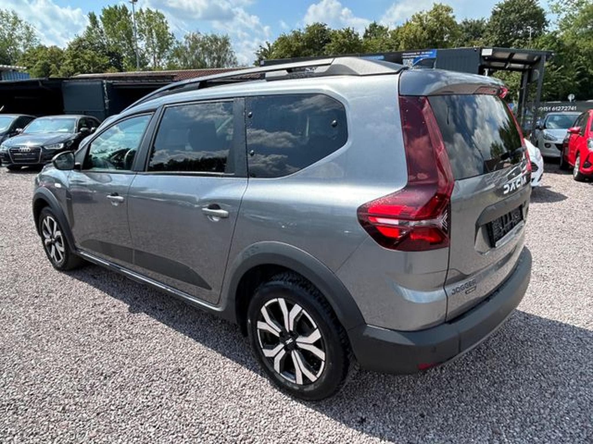 Dacia Jogger Jogger Extreme 1.6 Hybrid 140 *Navi*Kamera*SHZ* (2023) - Foto 6