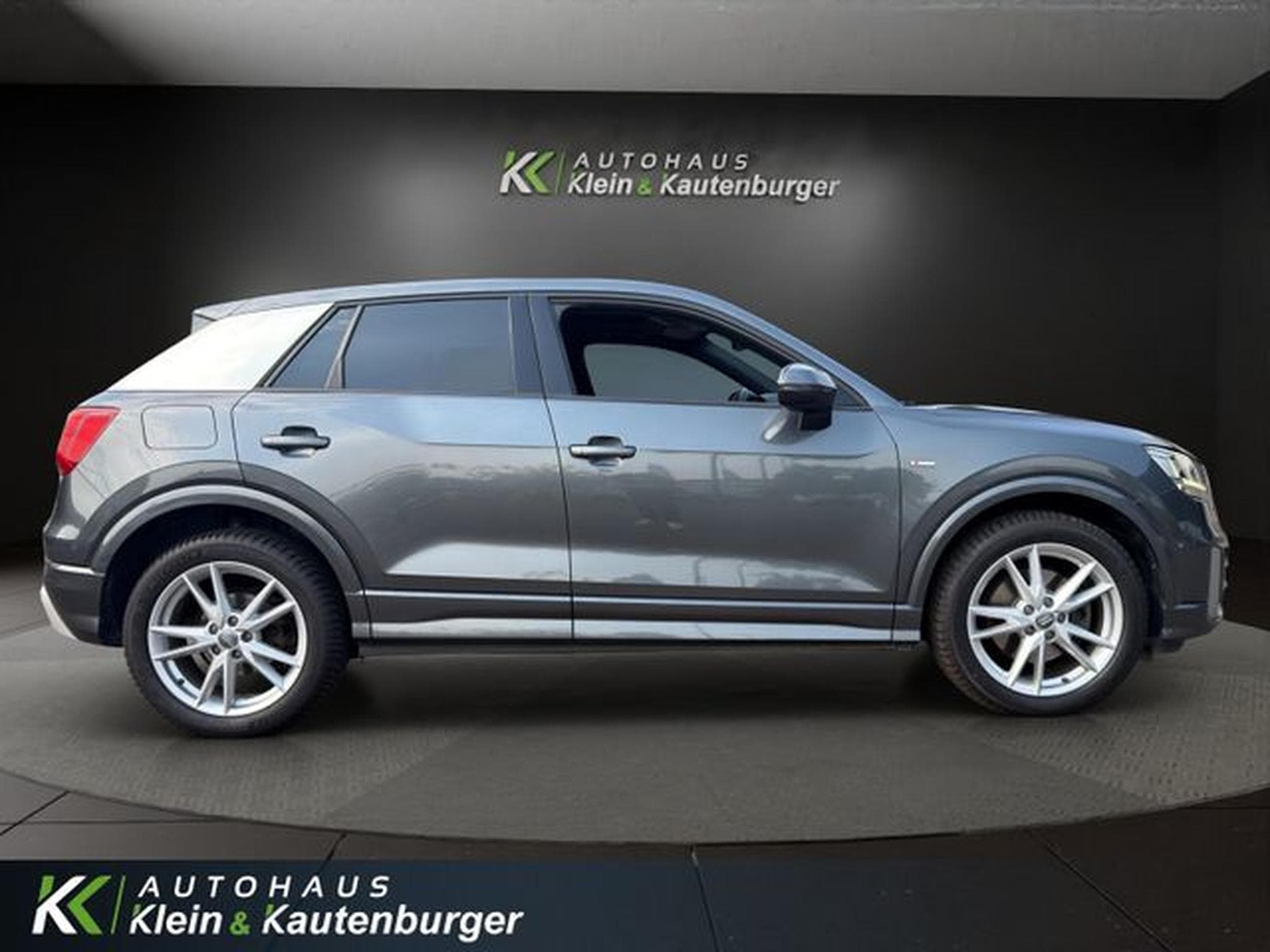 Audi Q2 Q2 2.0 40 TFSI quattro S LINE +PANO+KAMERA+LED (2019) - Photo 4