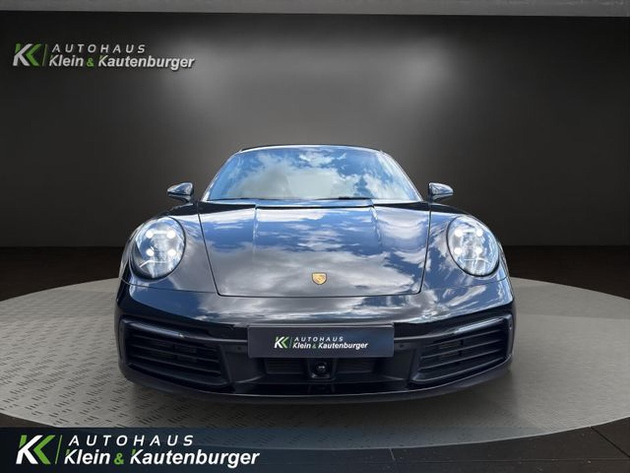 Porsche 911 992 Carrera APPR. 12/28+CHRONO+SPORTABGAS+S.DACH (2024) - Photo 2