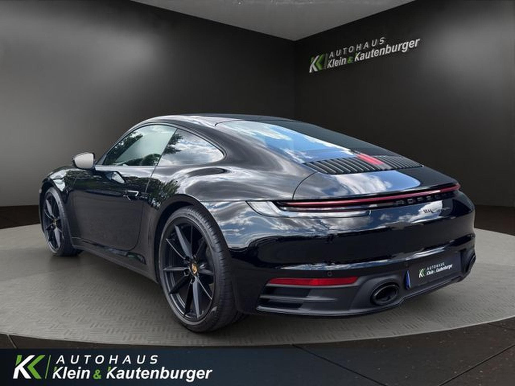Porsche 911 992 Carrera APPR. 12/28+CHRONO+SPORTABGAS+S.DACH (2024) - Photo 7