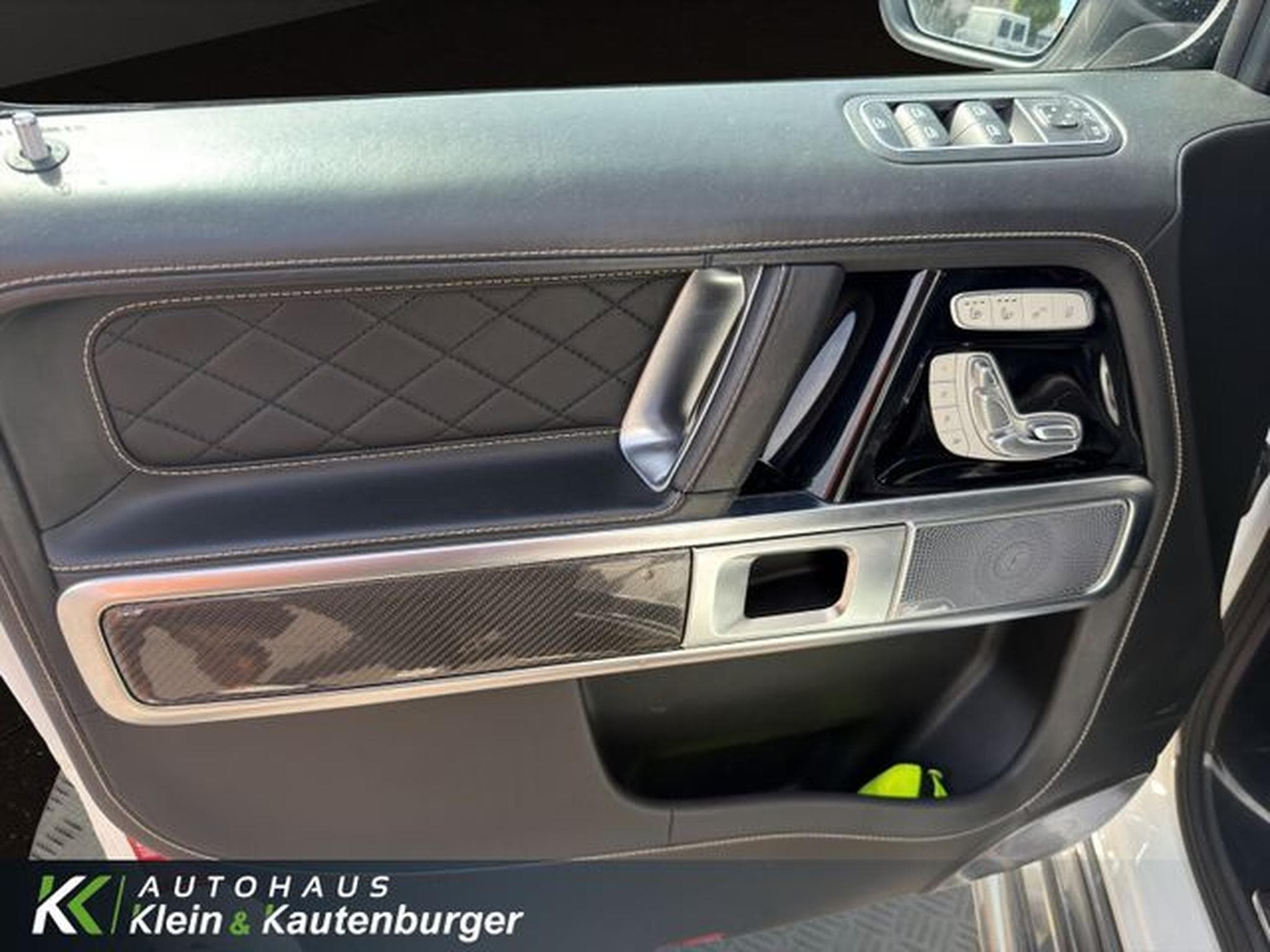 Mercedes G 400 G400 d Stronger than time+AMG+CARBON+NIGHT+AHK (2019) - Photo 12