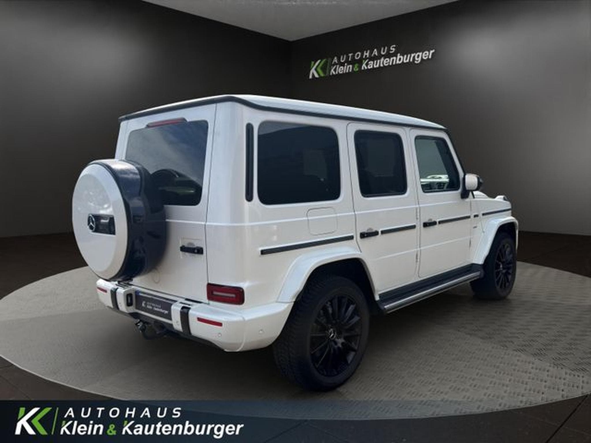 Mercedes G 400 G400 d Stronger than time+AMG+CARBON+NIGHT+AHK (2019) - Photo 5