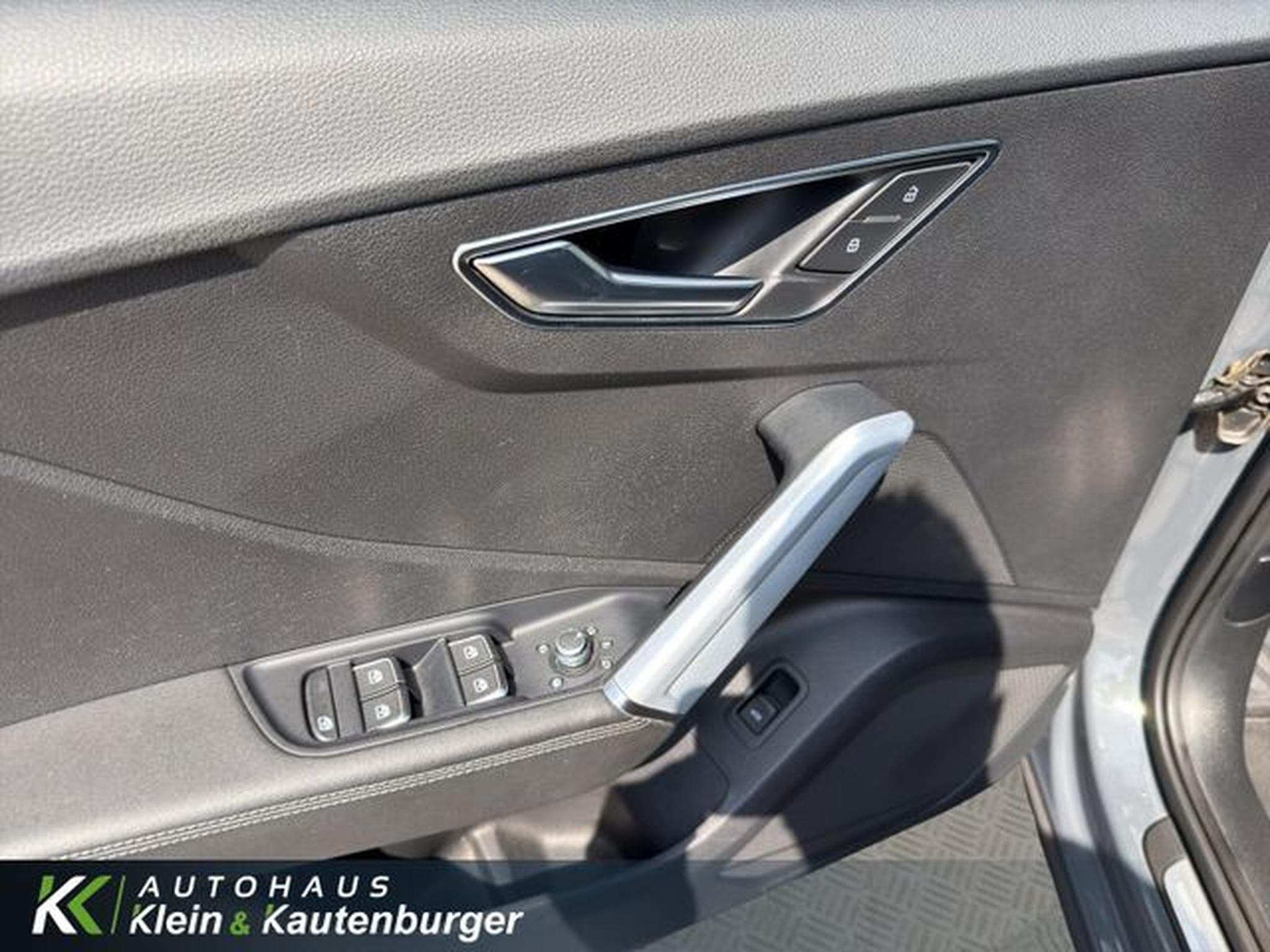 Audi Q2 Q2 2.0 40TFSI quattro+VIRTUAL+LED+KAMERA+KEYLESS (2019) - Photo 12