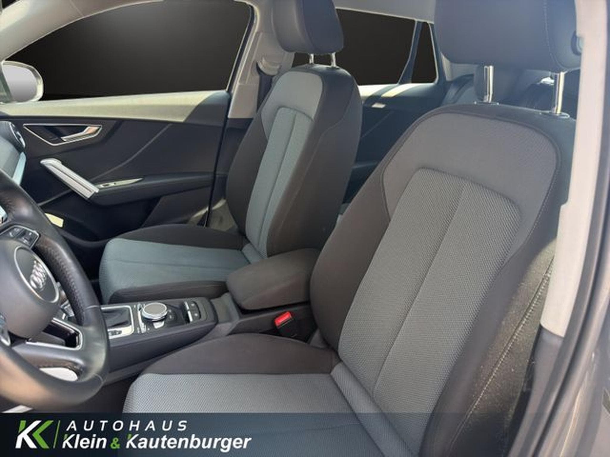 Audi Q2 Q2 2.0 40TFSI quattro+VIRTUAL+LED+KAMERA+KEYLESS (2019) - Photo 13