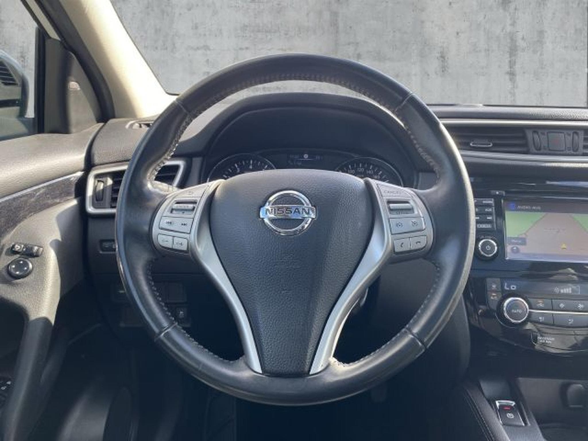 Nissan Qashqai Qashqai Tekna+ 1.6 DIG-T NAVI LED RFK PANO BOSE (2017) - Photo 15