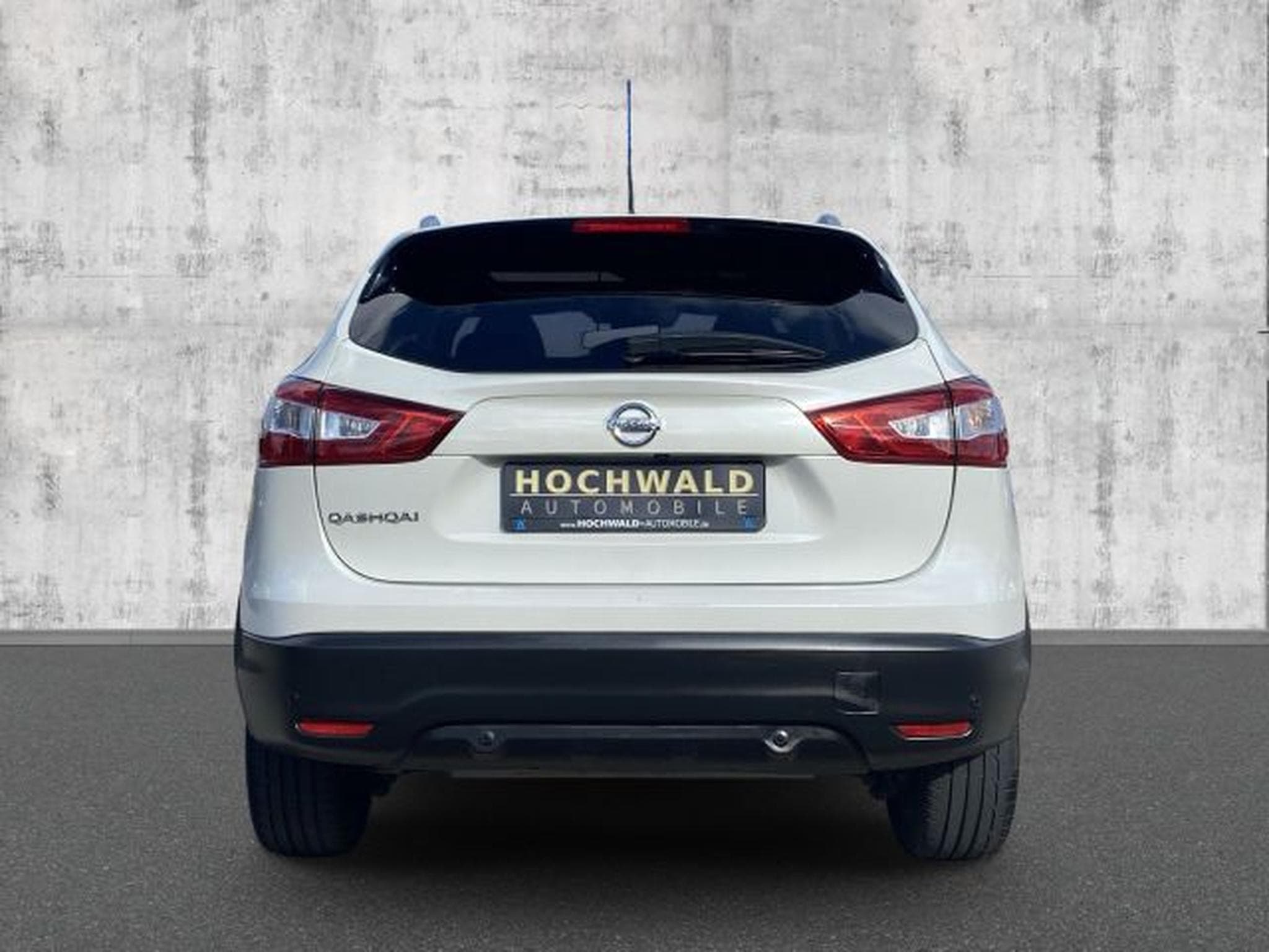 Nissan Qashqai Qashqai Tekna+ 1.6 DIG-T NAVI LED RFK PANO BOSE (2017) - Photo 4