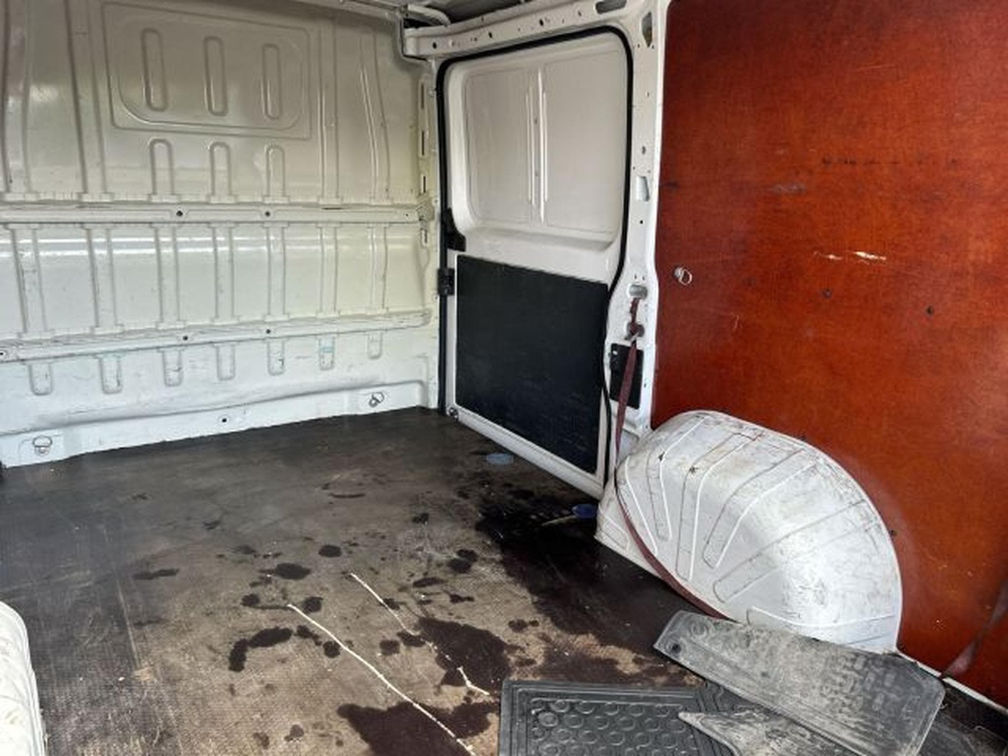 Peugeot Boxer Boxer Kasten 330 2.2 HDi START/STOPP TEMPO KLIMA (2015) - Photo 12