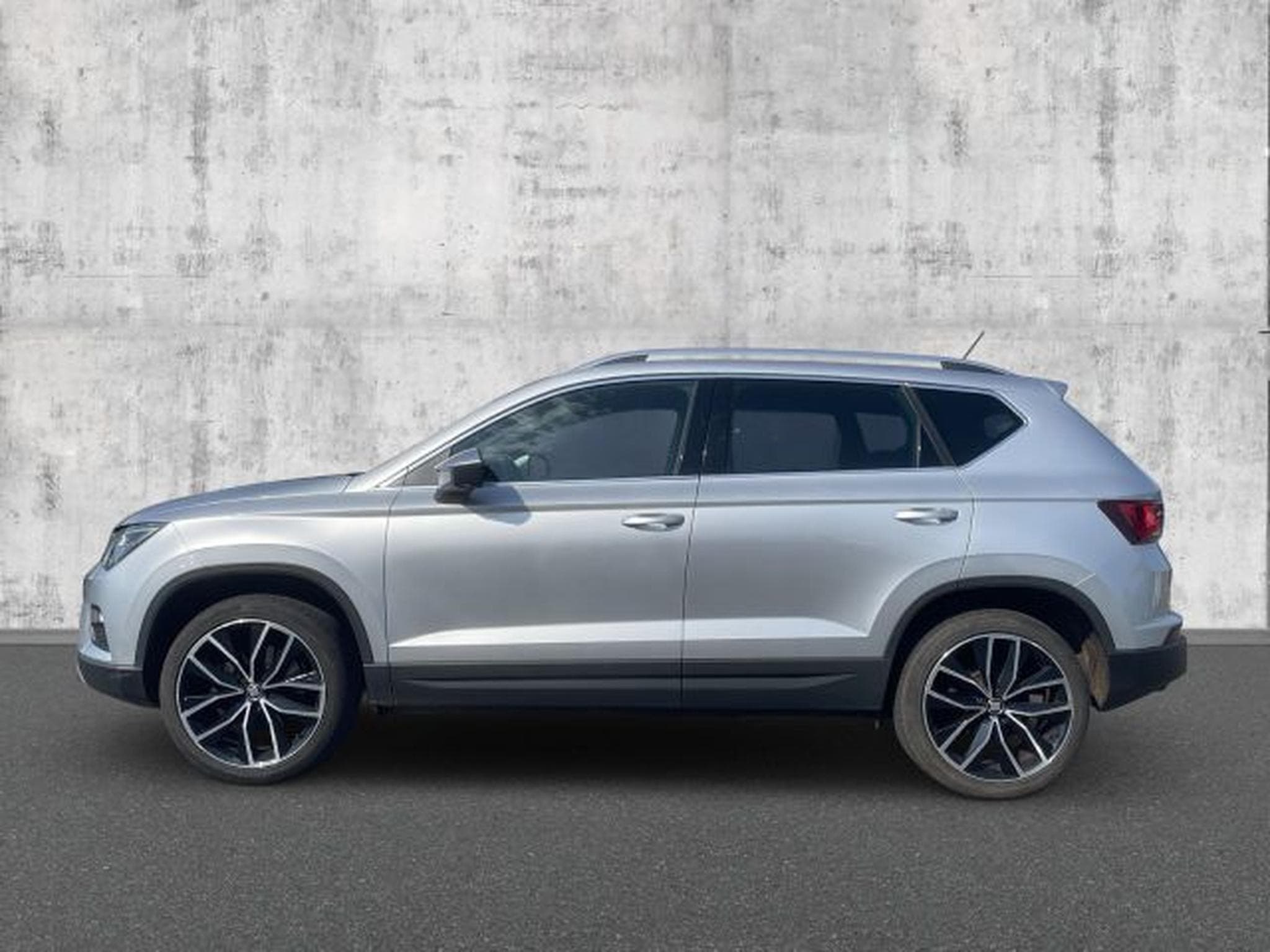 Seat Ateca Ateca Xcellence 2.0 TDI 4D NAVI CarPlay AHK 360 (2016) - Photo 2
