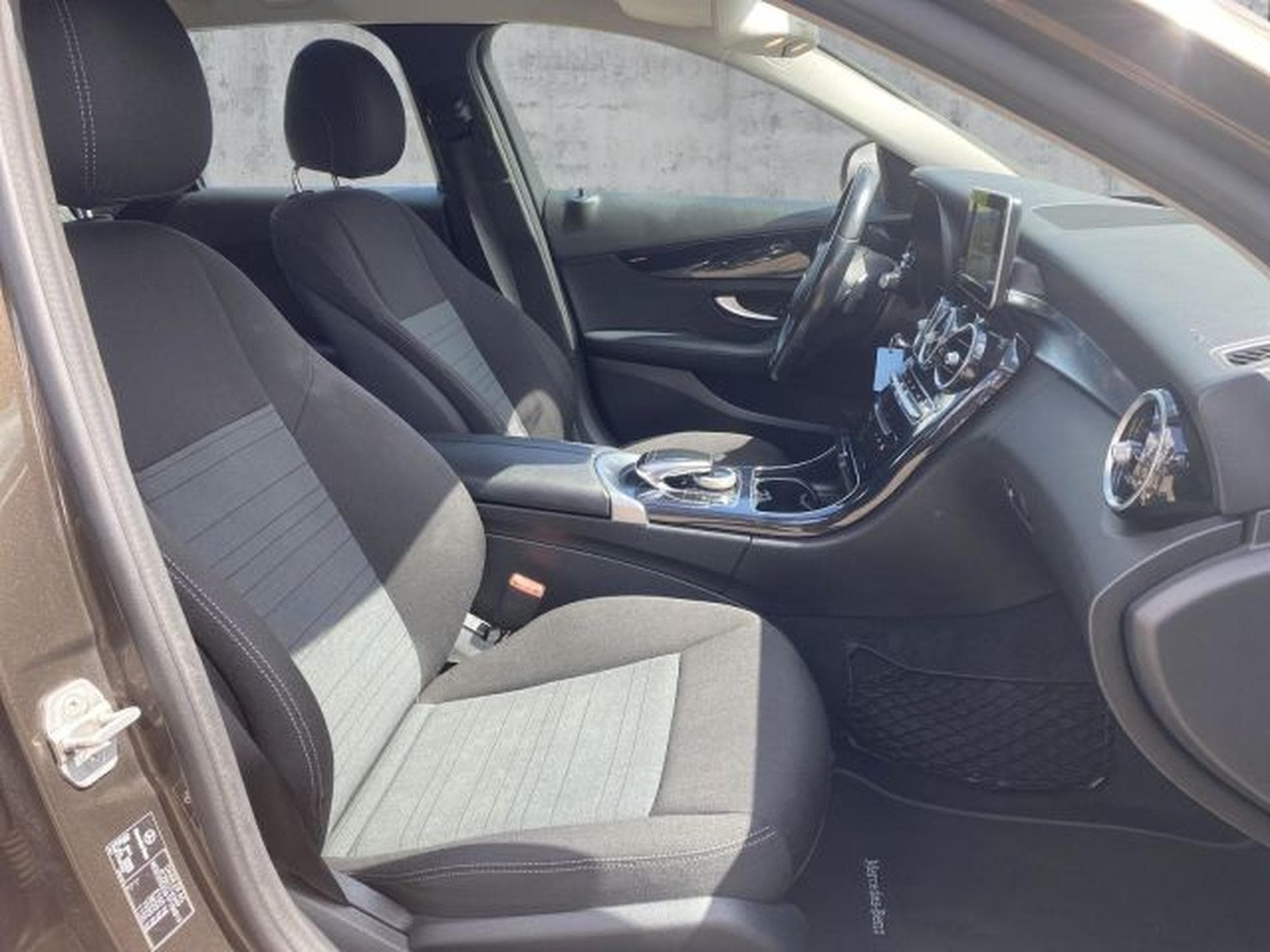 Mercedes C 180 C 180d T Autom. Avantgarde NAVI LED PDC Tempomat (2015) - Photo 13