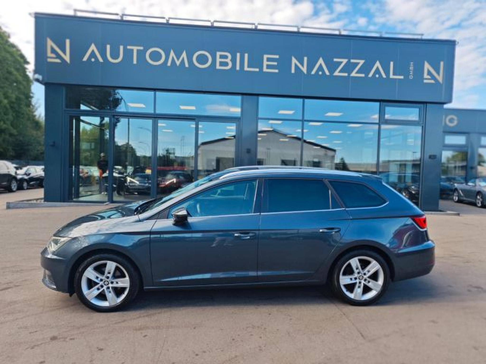 Seat Leon Leon ST*BOSE*VIRTUAL*AHK*KLIMAAUTO*SHZ*KAMERA* (2019) - Photo 13